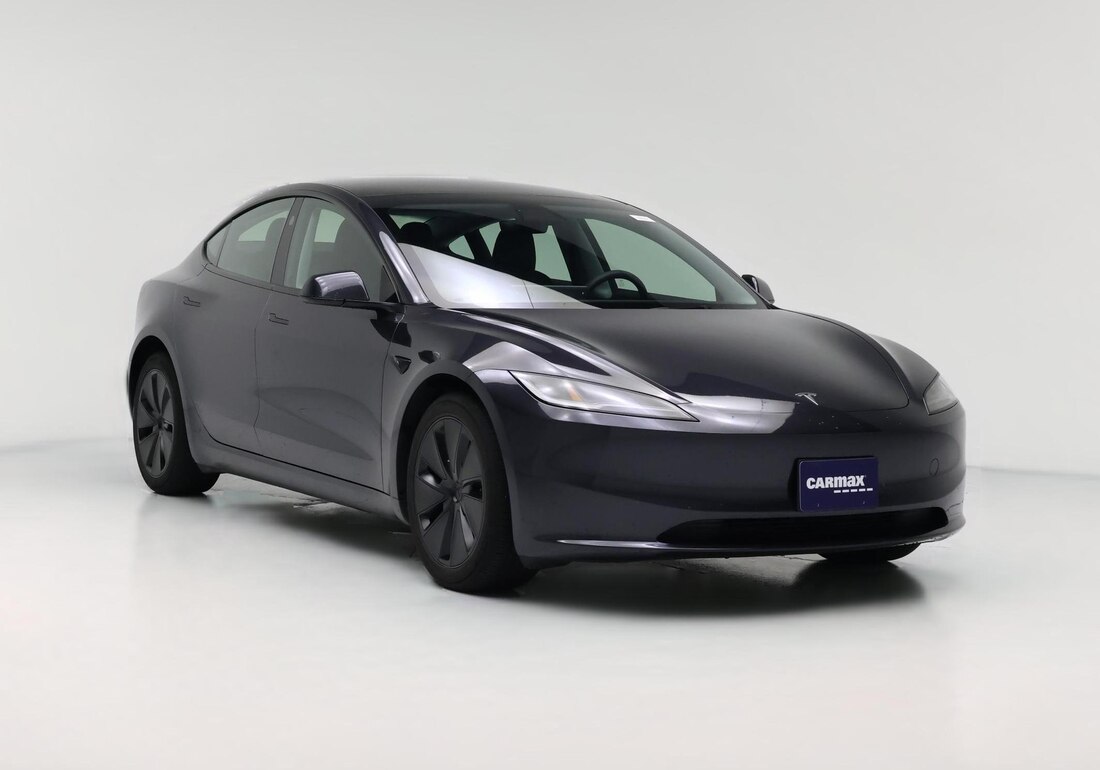 2024 Tesla Model 3 Rear-Wheel Drive in Gray — CarMax photo
