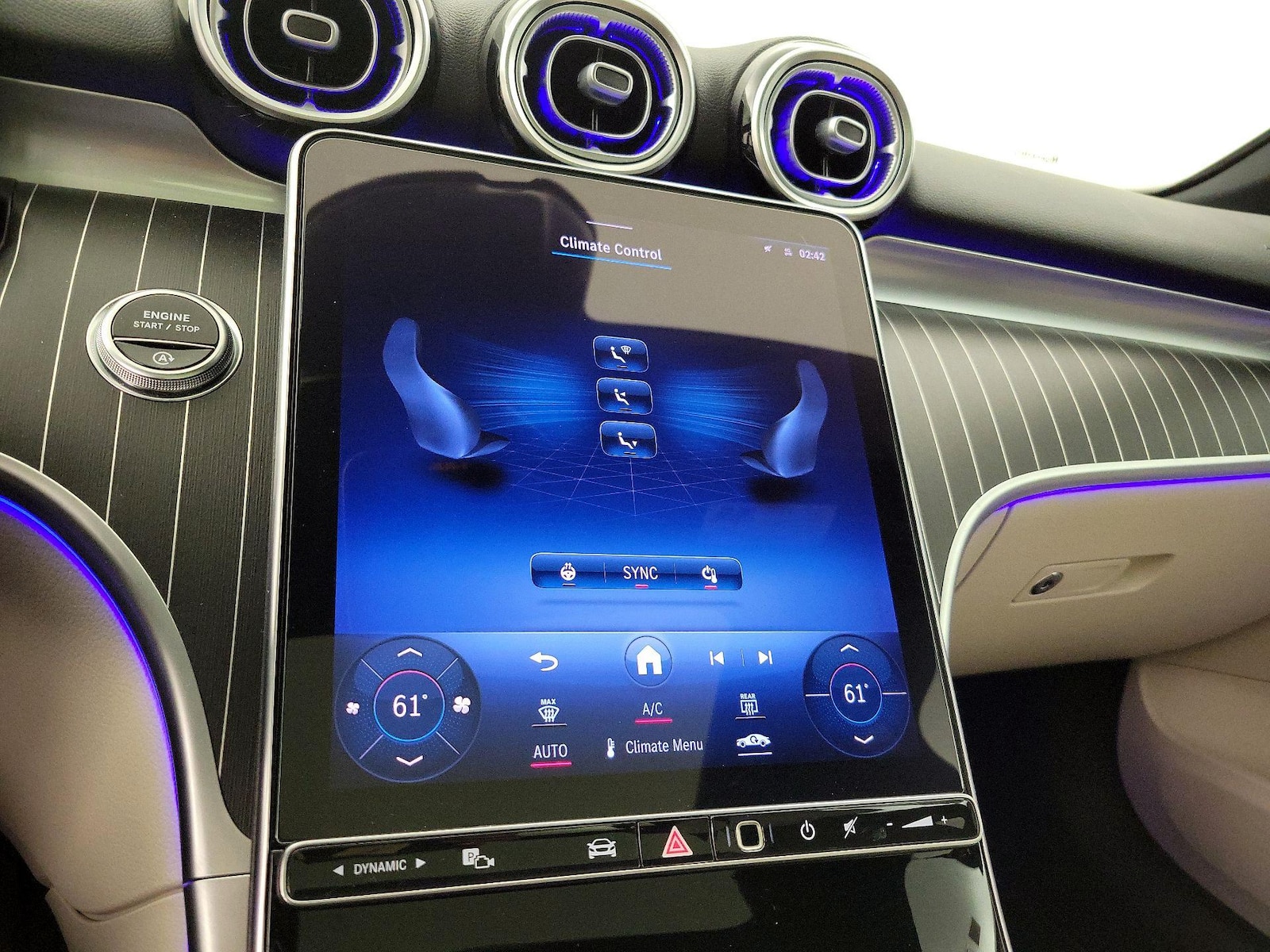 2023 Mercedes-Benz C-Class Sedan C 300 - Photo 17