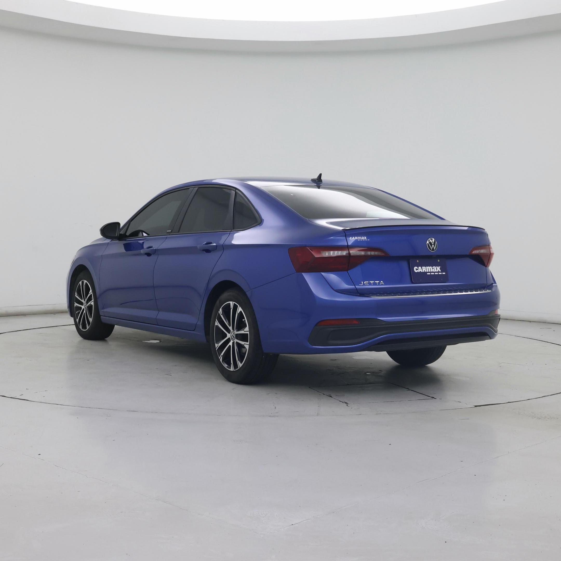 Thumbnail: 2023 Volkswagen Jetta - 2