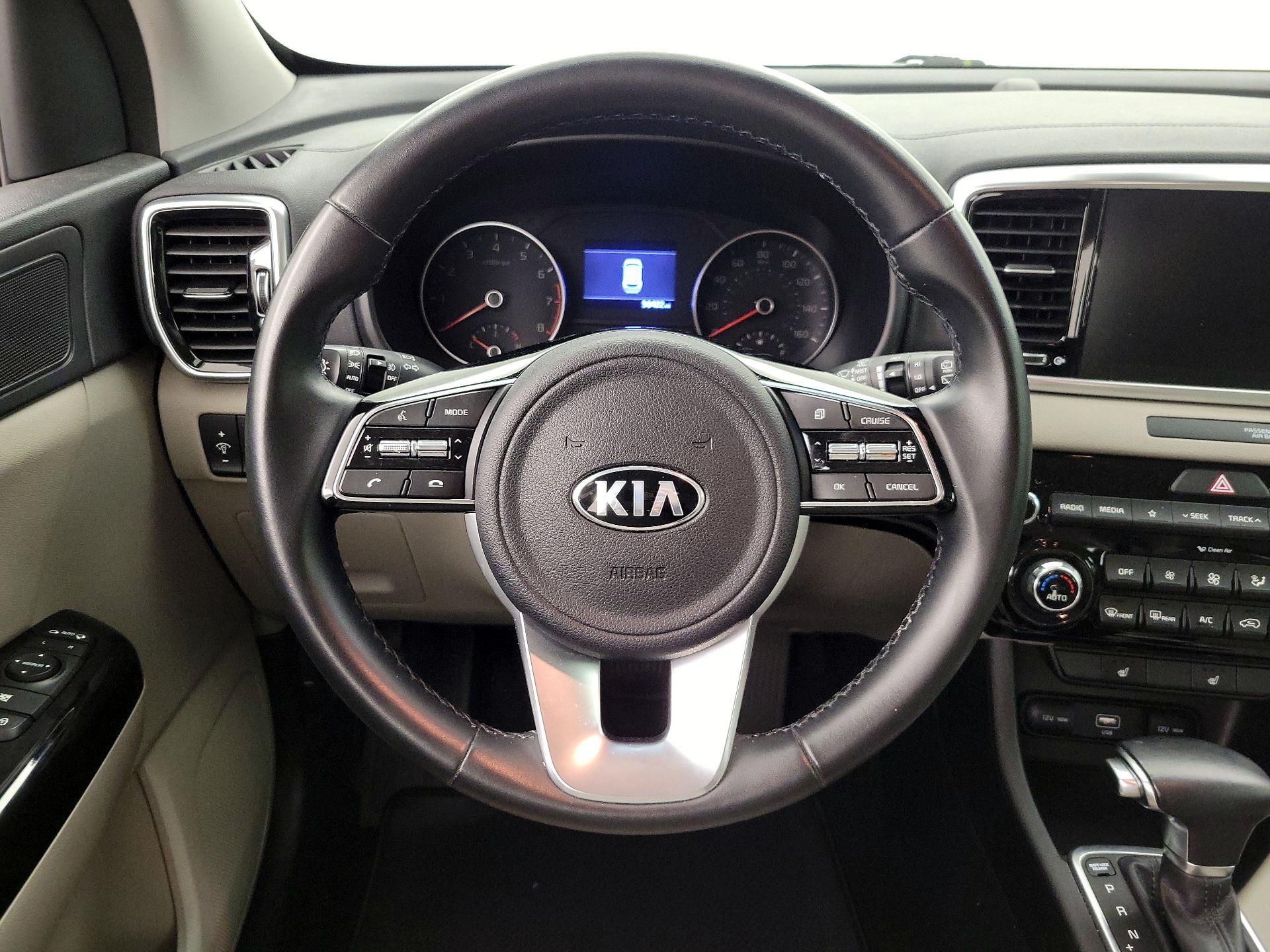 Thumbnail: 2020 Kia Sportage - 10