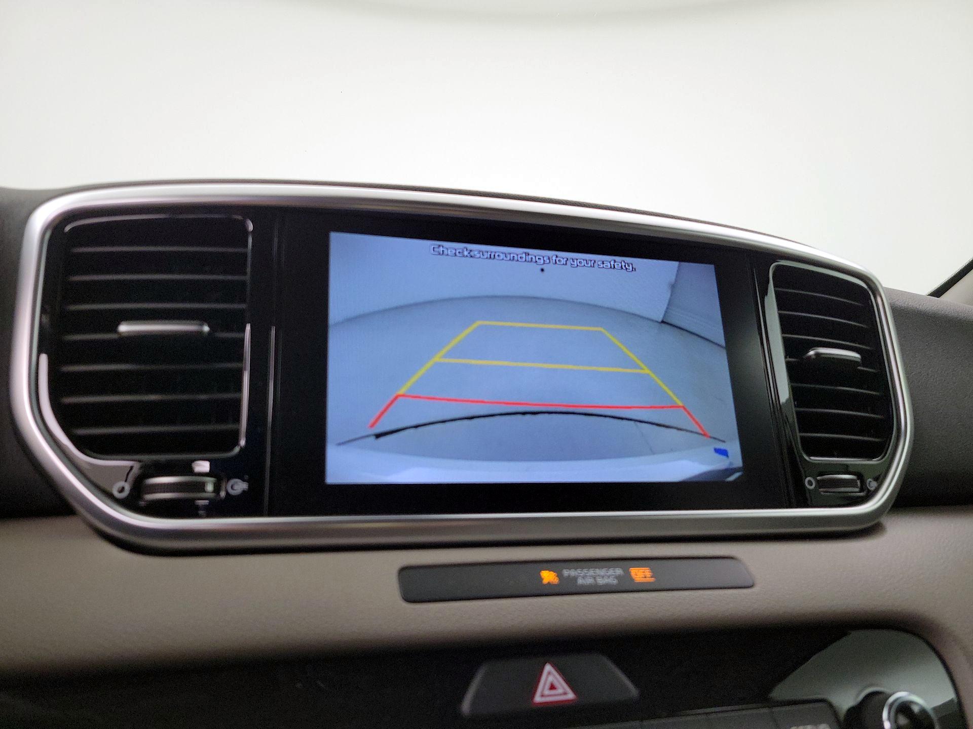 Thumbnail: 2020 Kia Sportage - 14