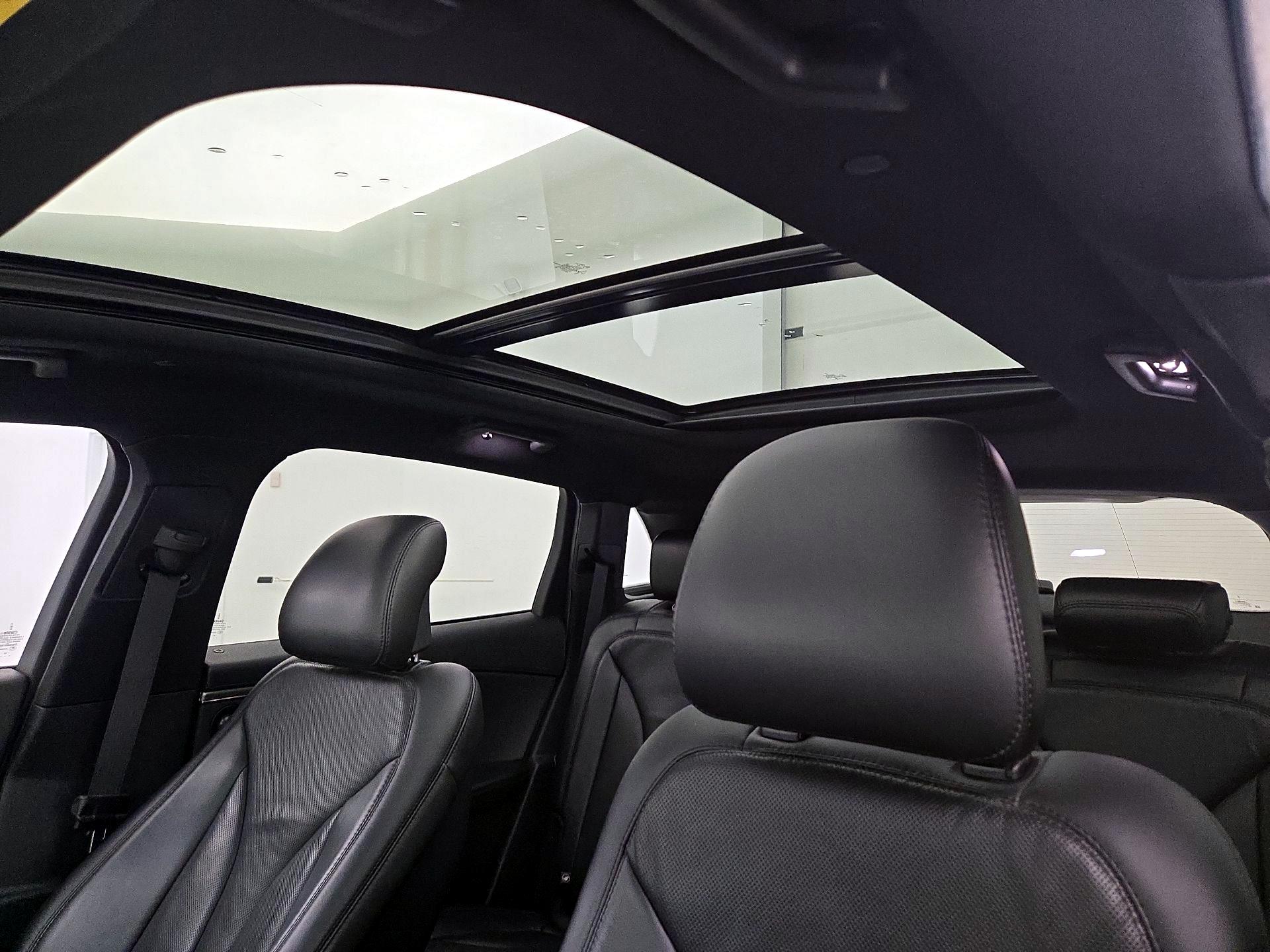 Thumbnail: 2019 Lincoln Nautilus - 19