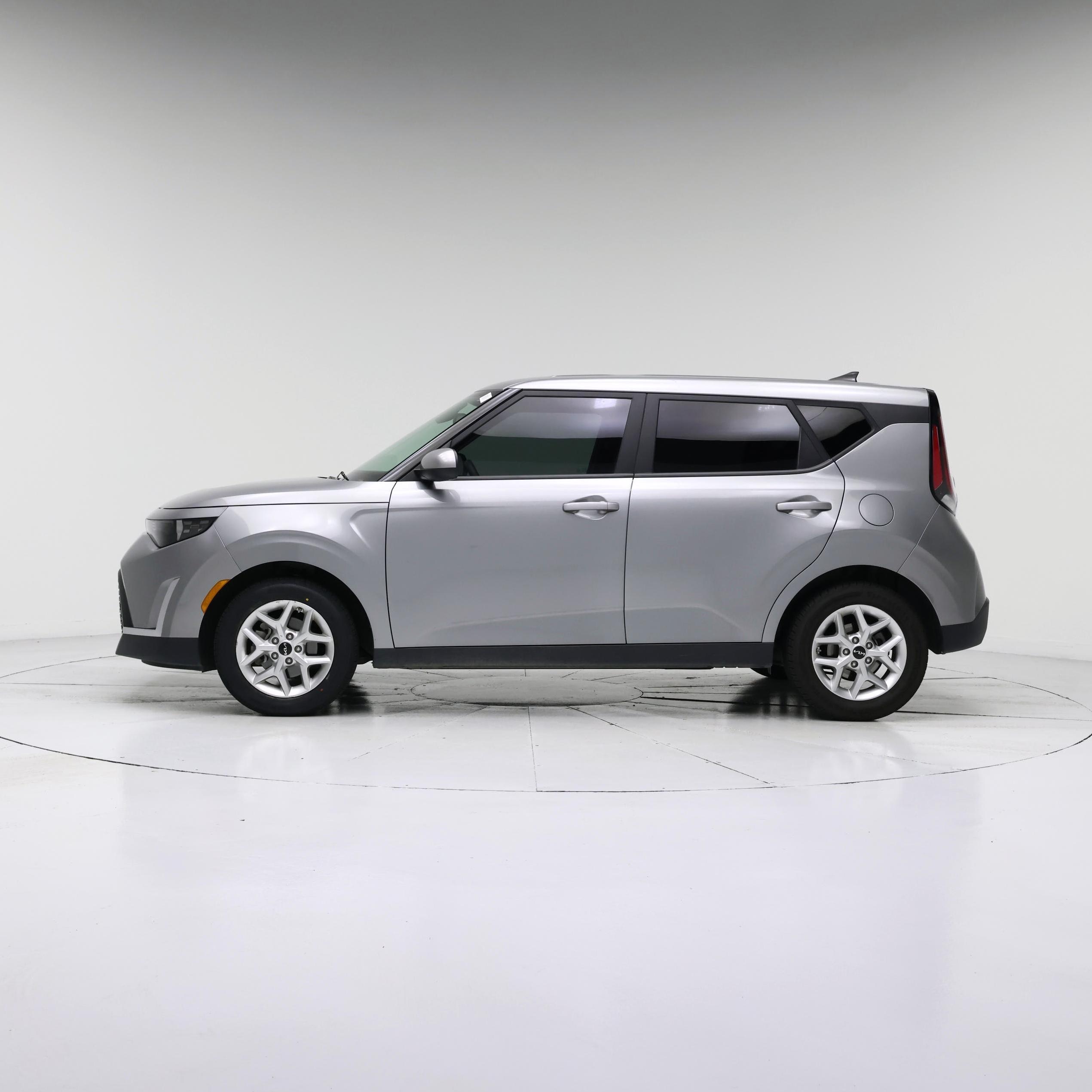 Thumbnail: 2024 Kia Soul - 3
