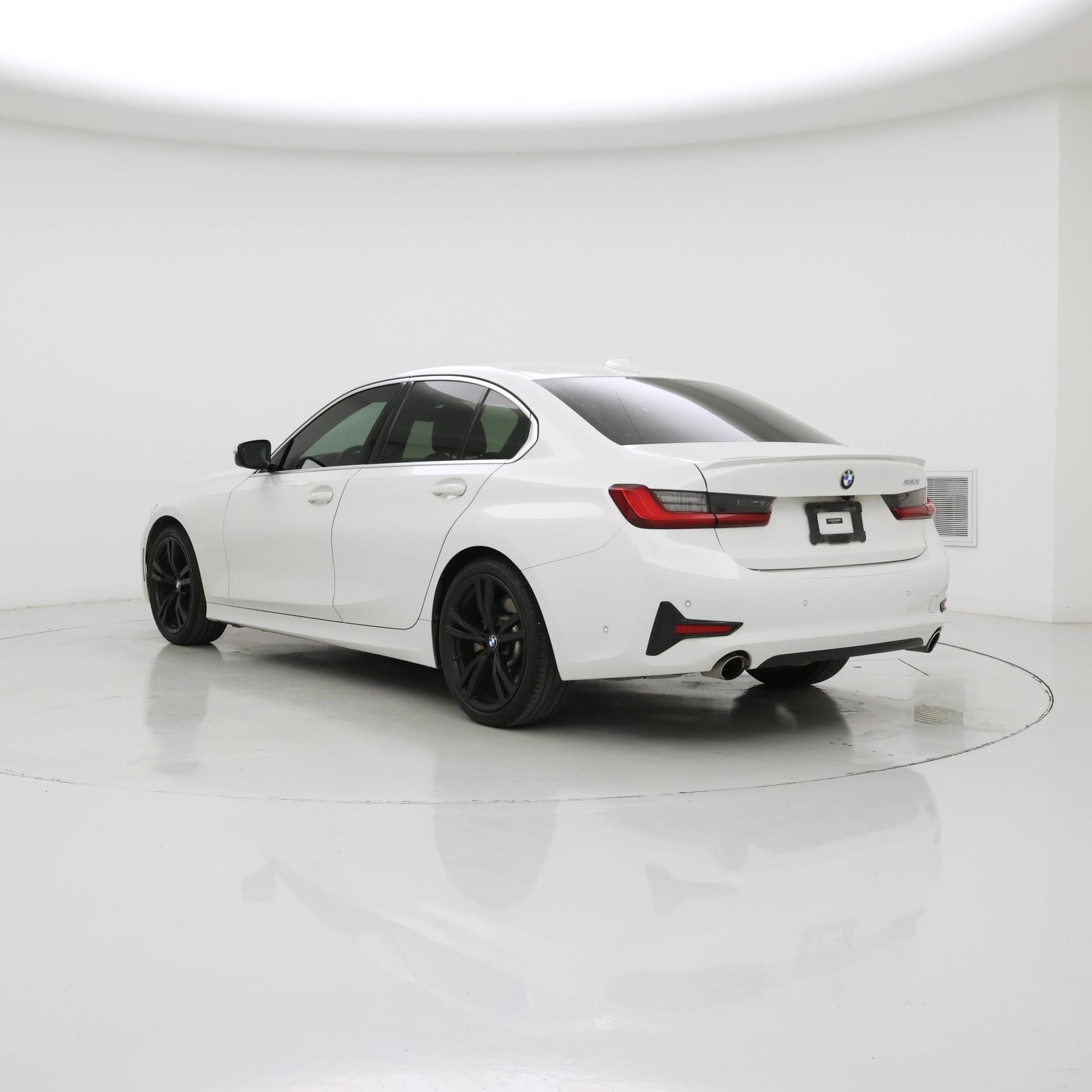 Thumbnail: 2020 BMW 3 Series - 2