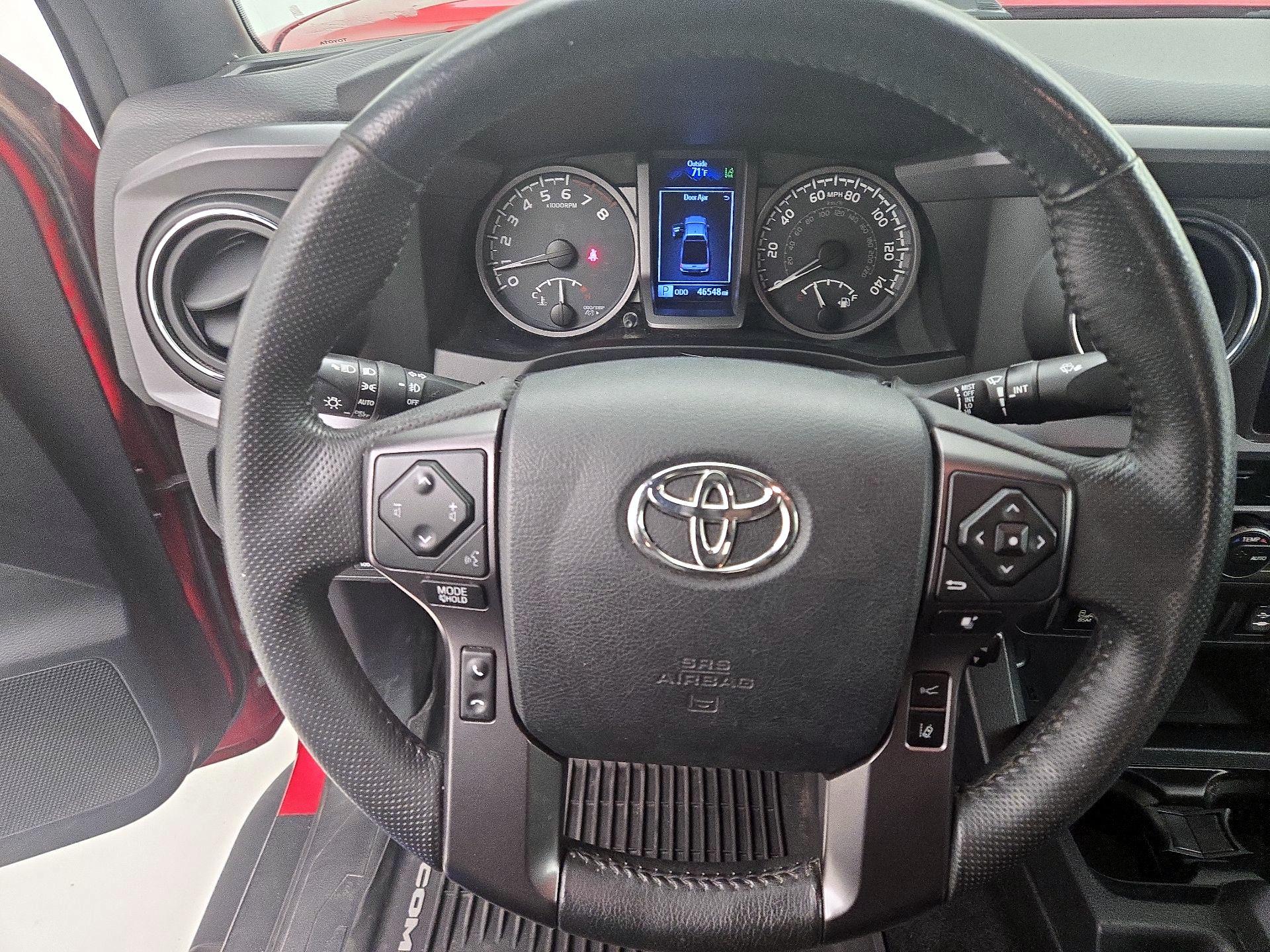 Thumbnail: 2019 Toyota Tacoma - 10