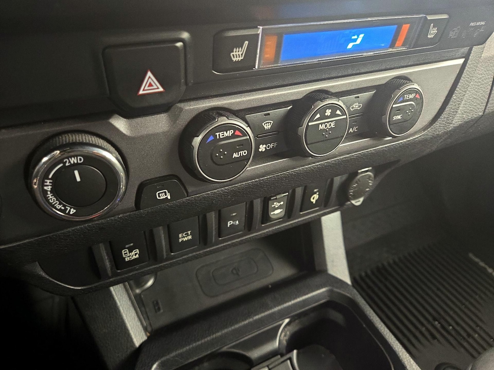 2019 Toyota Tacoma TRD Off Road - Photo 17
