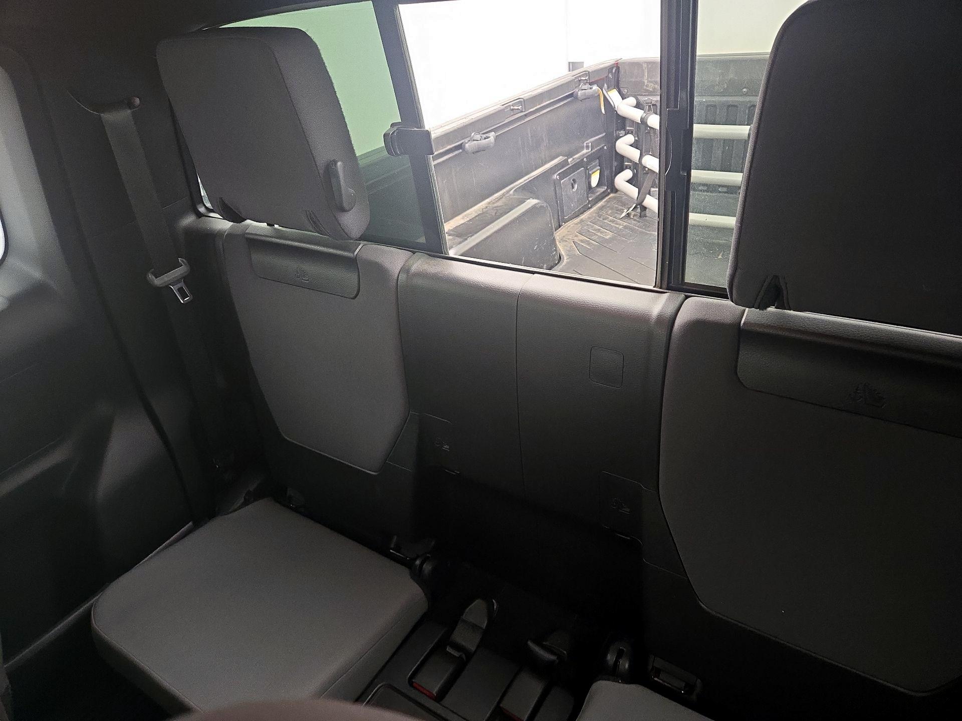 Thumbnail: 2019 Toyota Tacoma - 19