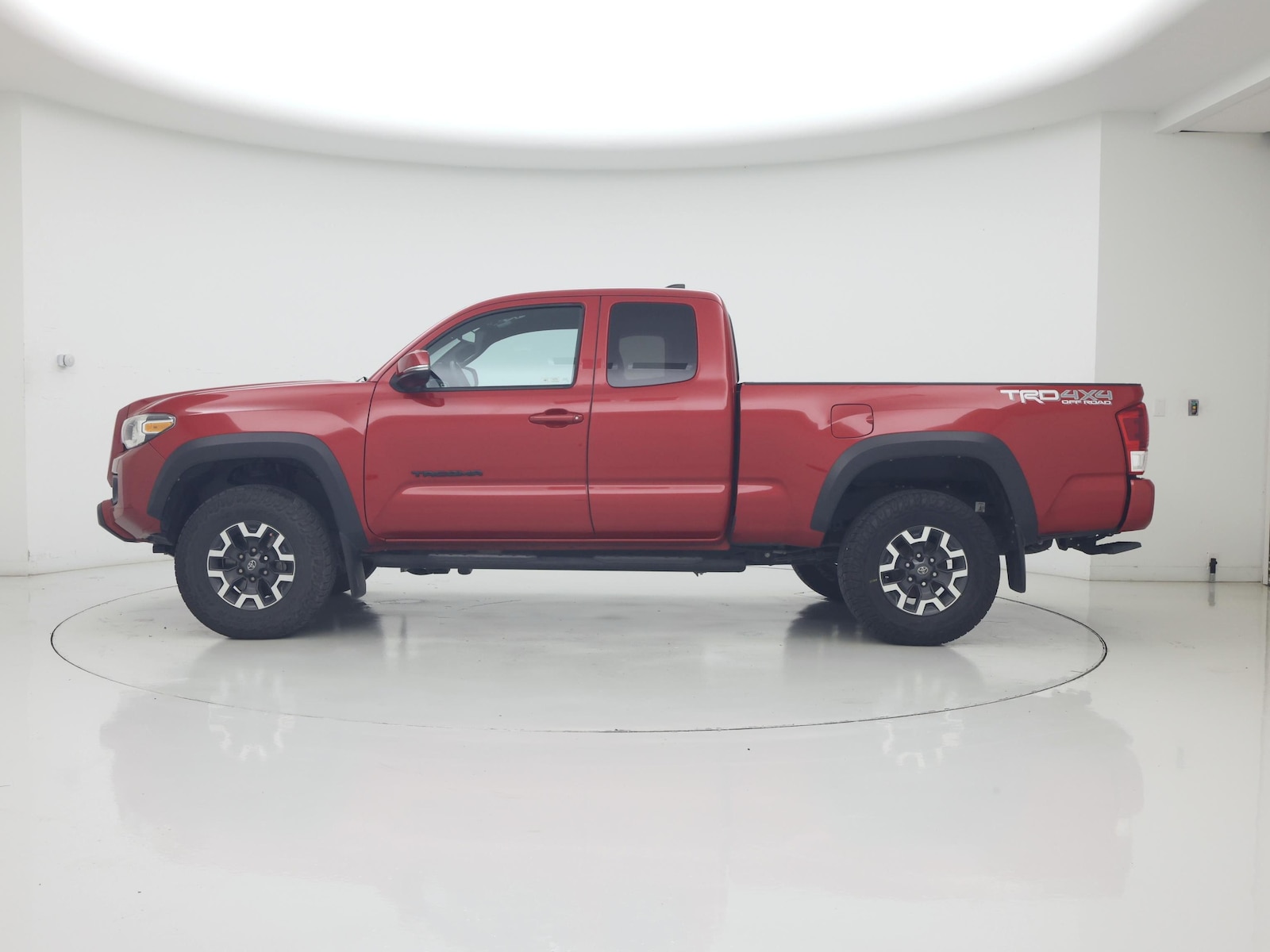2019 Toyota Tacoma TRD Off Road - Photo 4