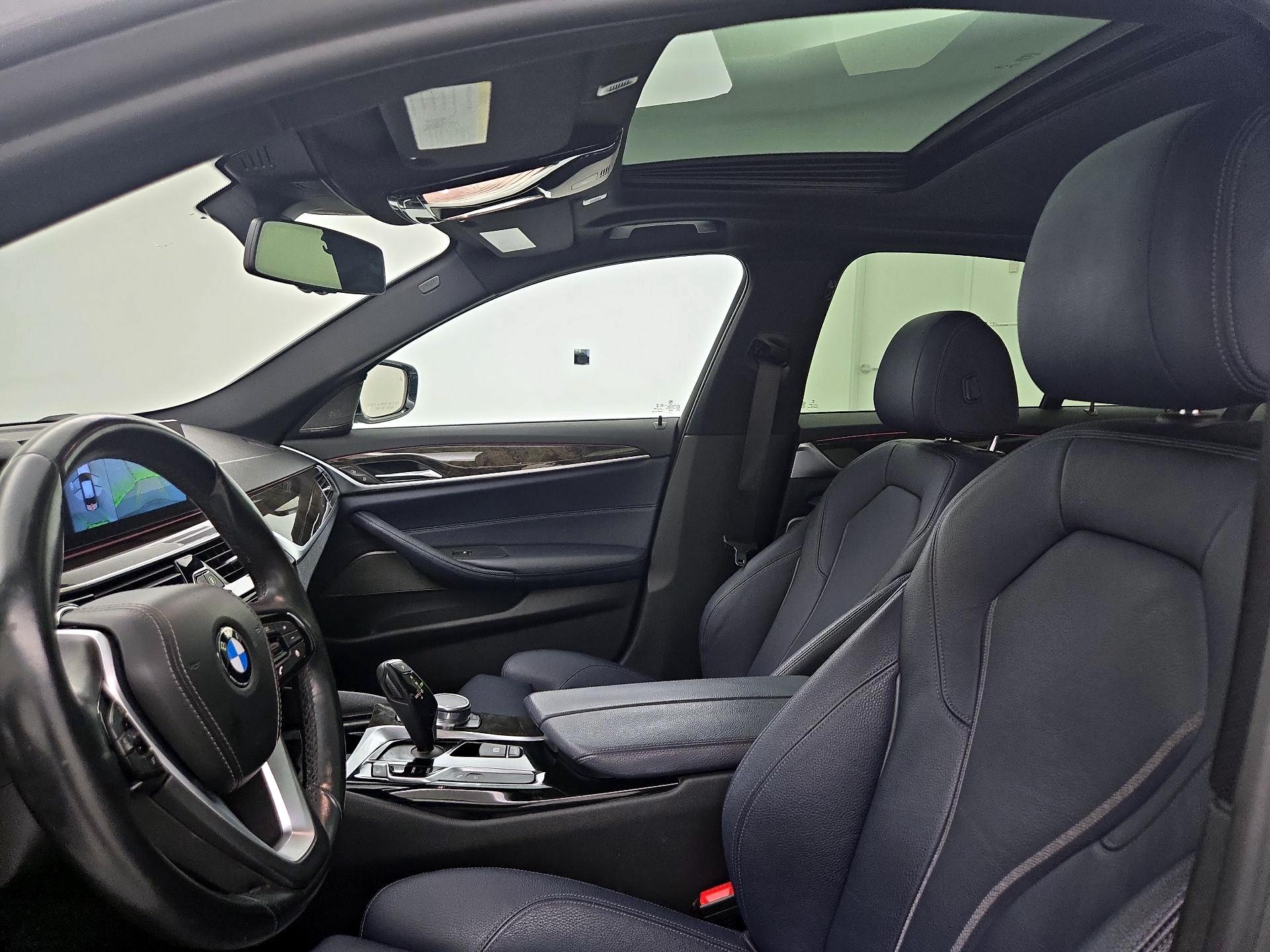 Thumbnail: 2017 BMW 5 Series - 19