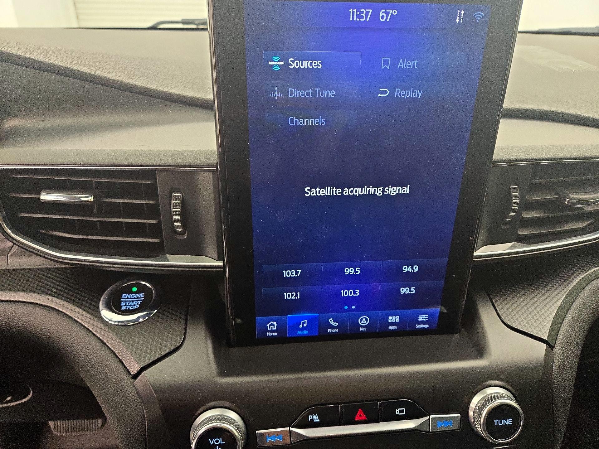 Thumbnail: 2020 Ford Explorer - 16