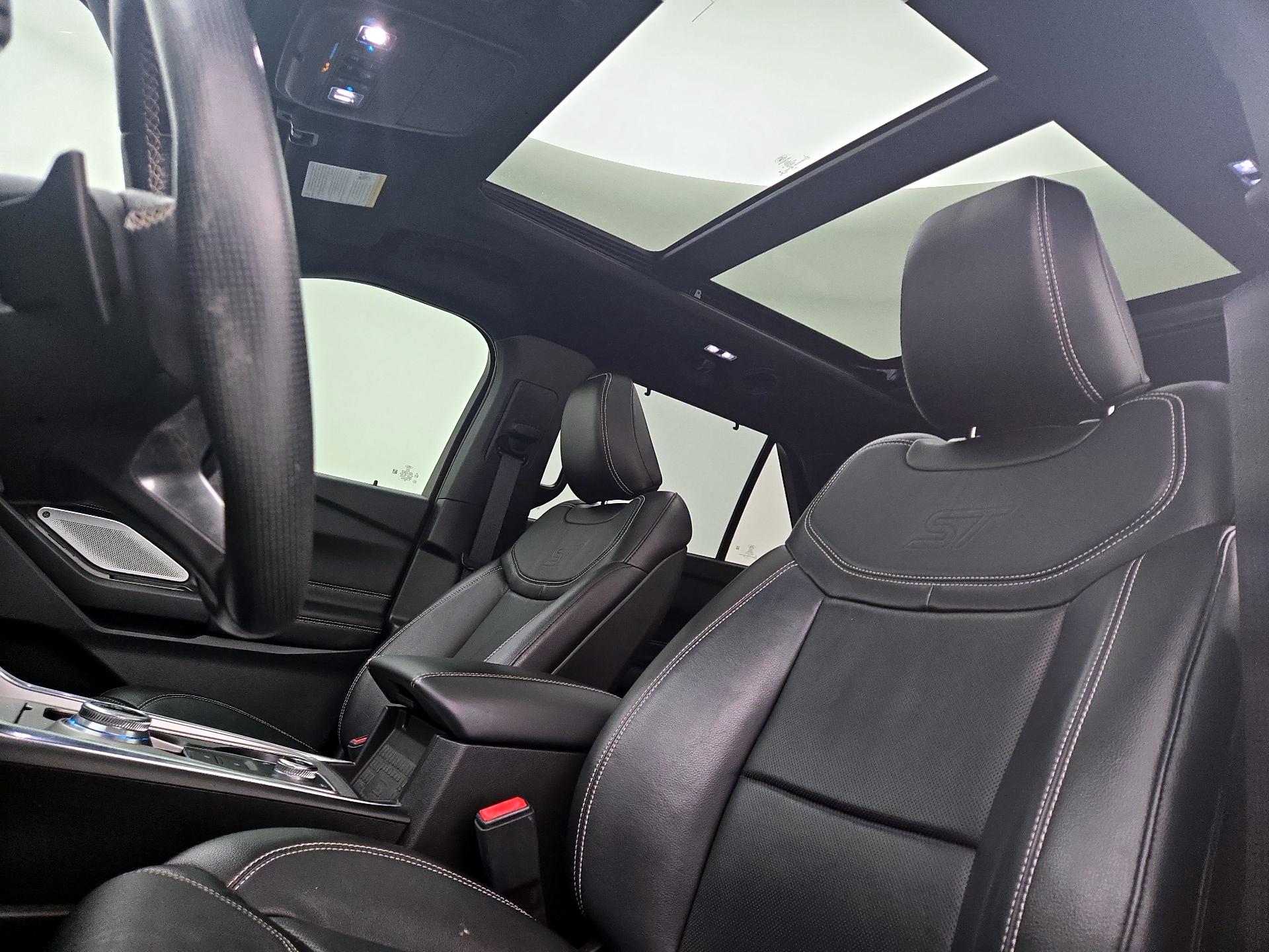 Thumbnail: 2020 Ford Explorer - 20