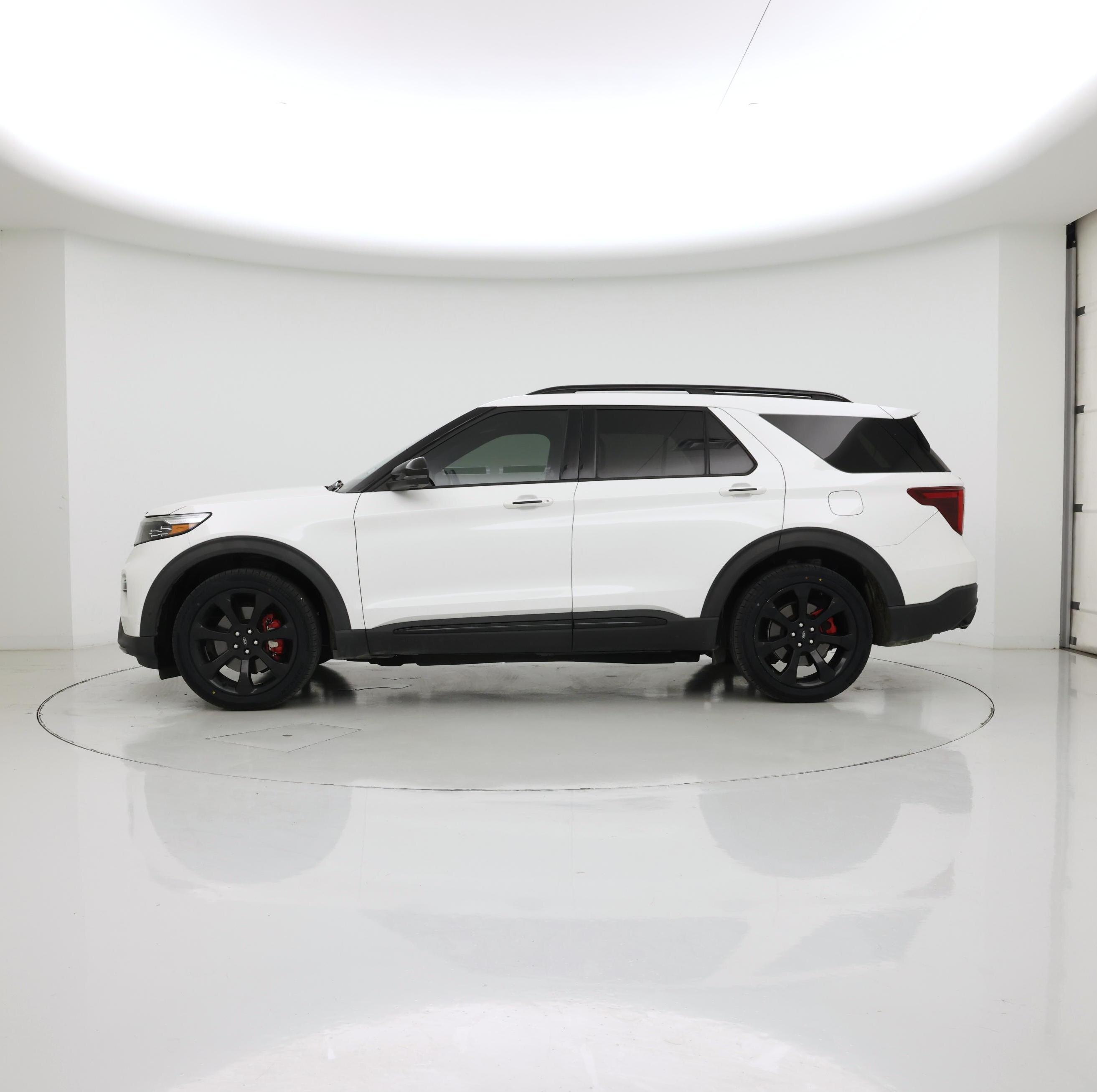 Thumbnail: 2020 Ford Explorer - 3