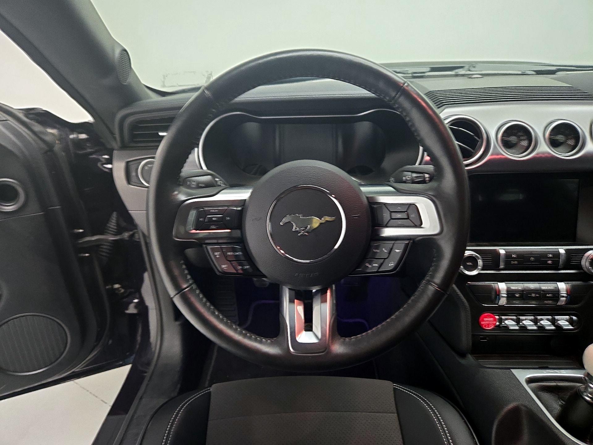 Thumbnail: 2022 Ford Mustang - 10