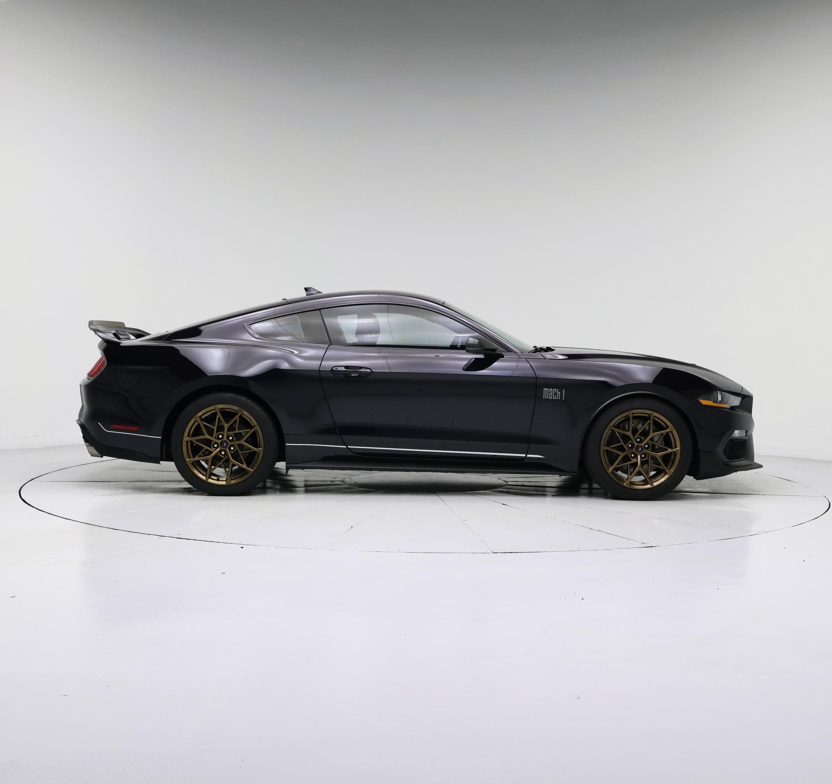 Thumbnail: 2022 Ford Mustang - 7