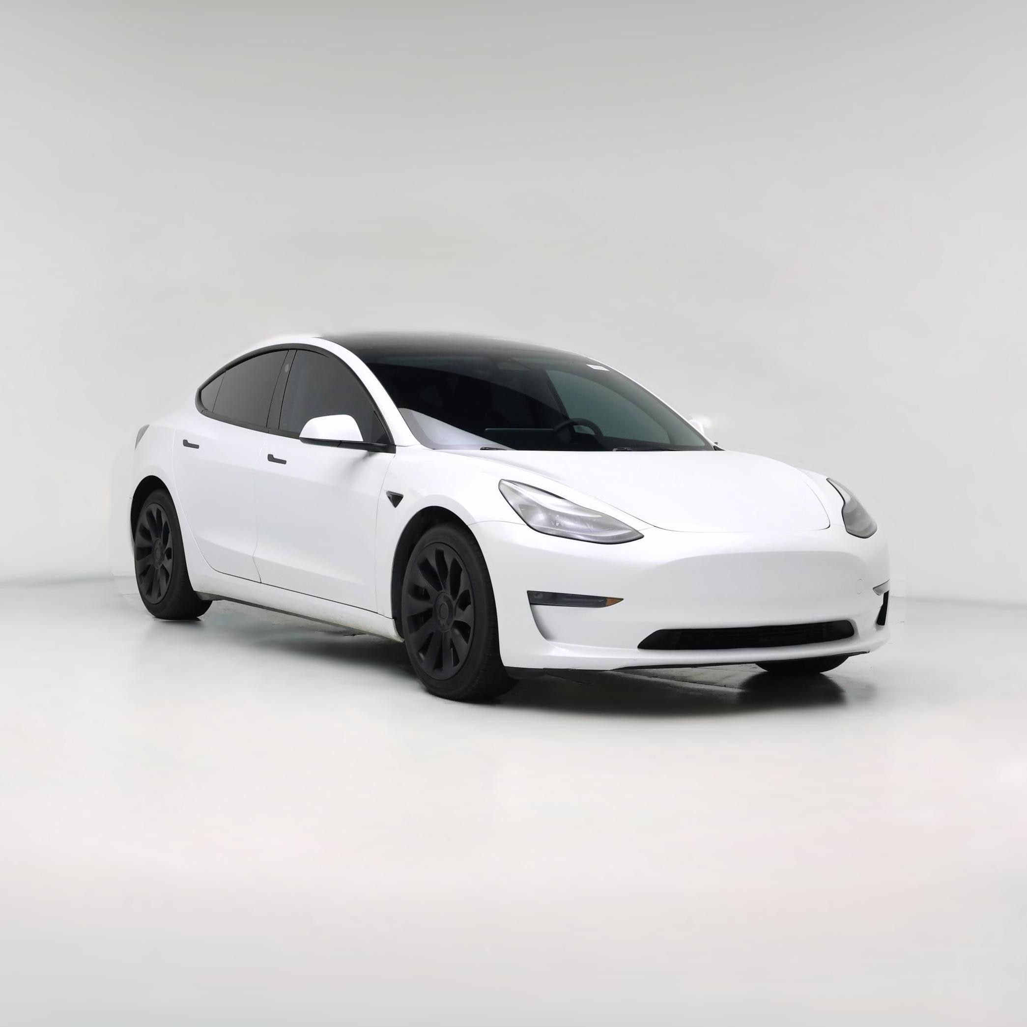 Thumbnail: 2023 Tesla Model 3 - 1