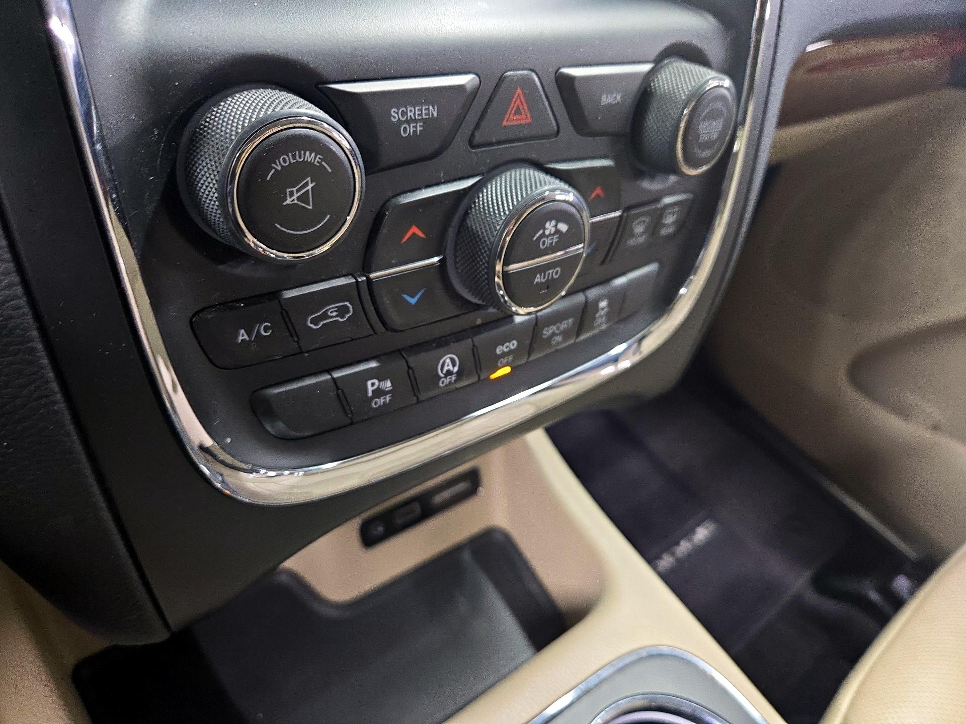 Thumbnail: 2016 Dodge Durango - 15
