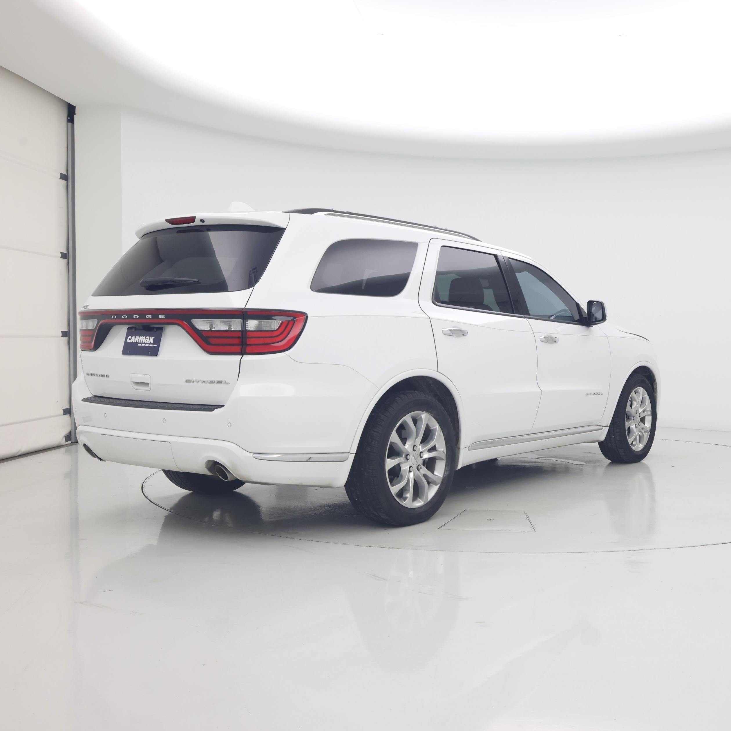 Thumbnail: 2016 Dodge Durango - 8