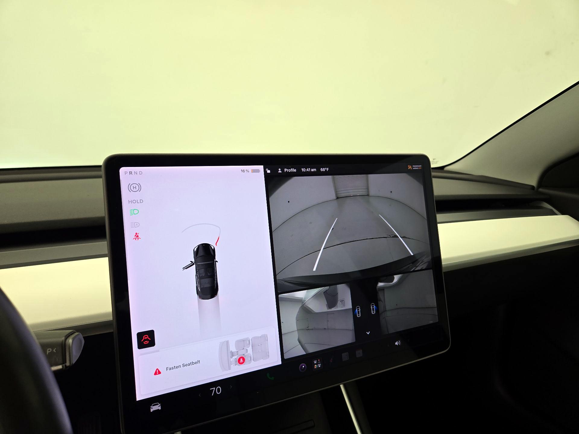 Thumbnail: 2019 Tesla Model 3 - 14