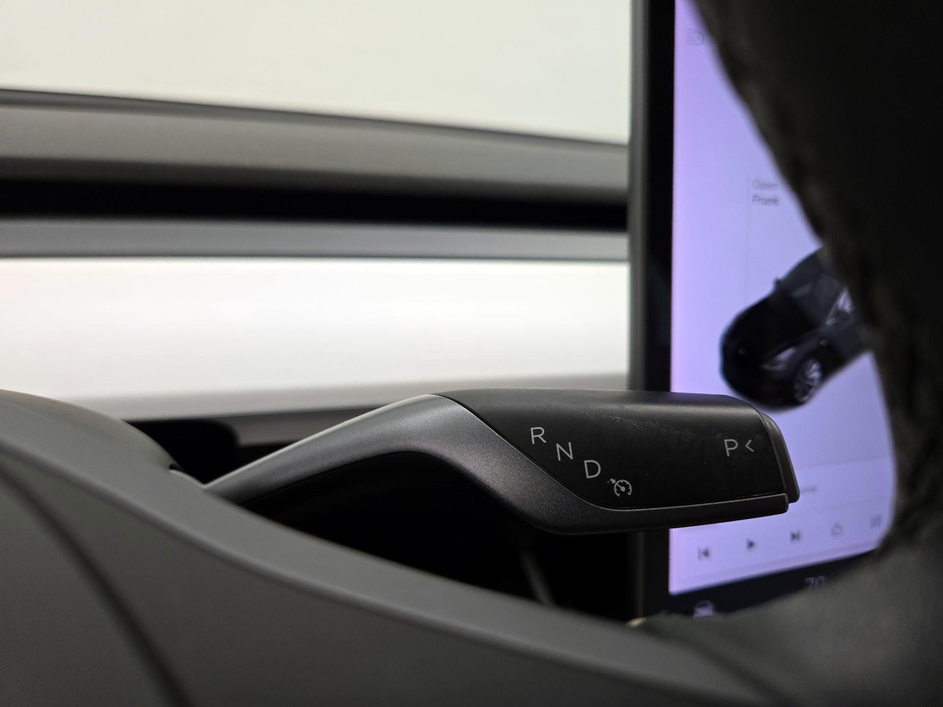 Thumbnail: 2019 Tesla Model 3 - 17