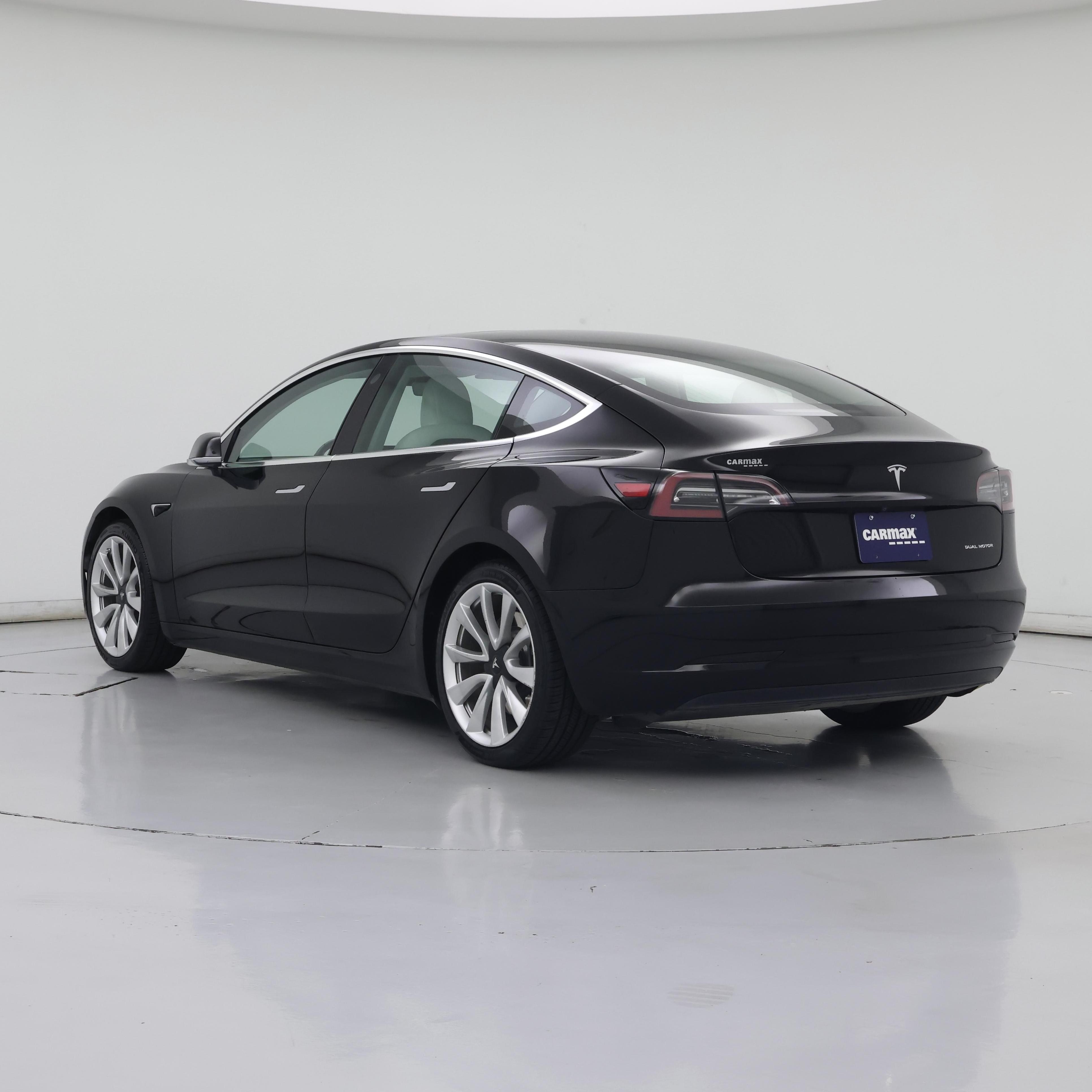 Thumbnail: 2019 Tesla Model 3 - 2