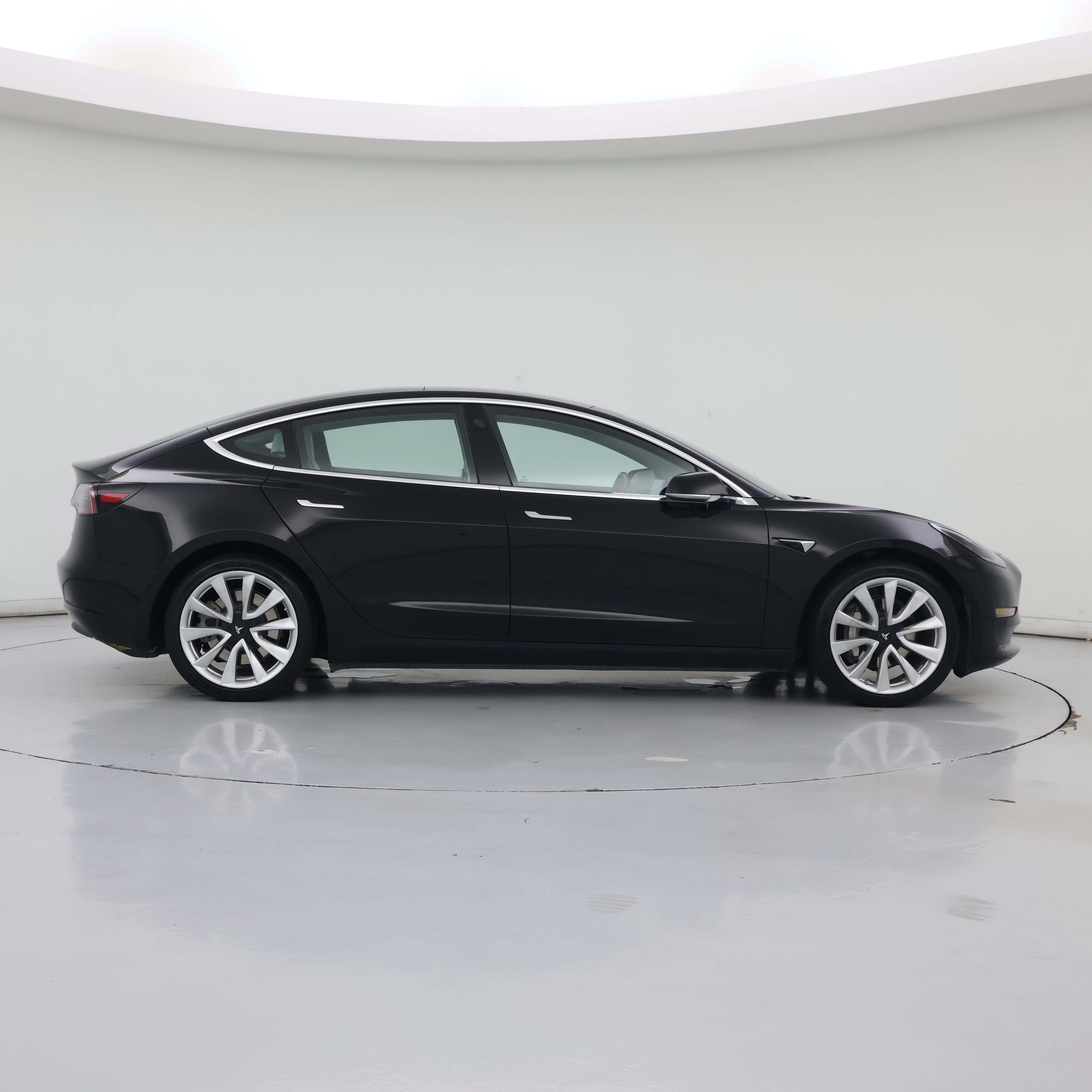 Thumbnail: 2019 Tesla Model 3 - 7