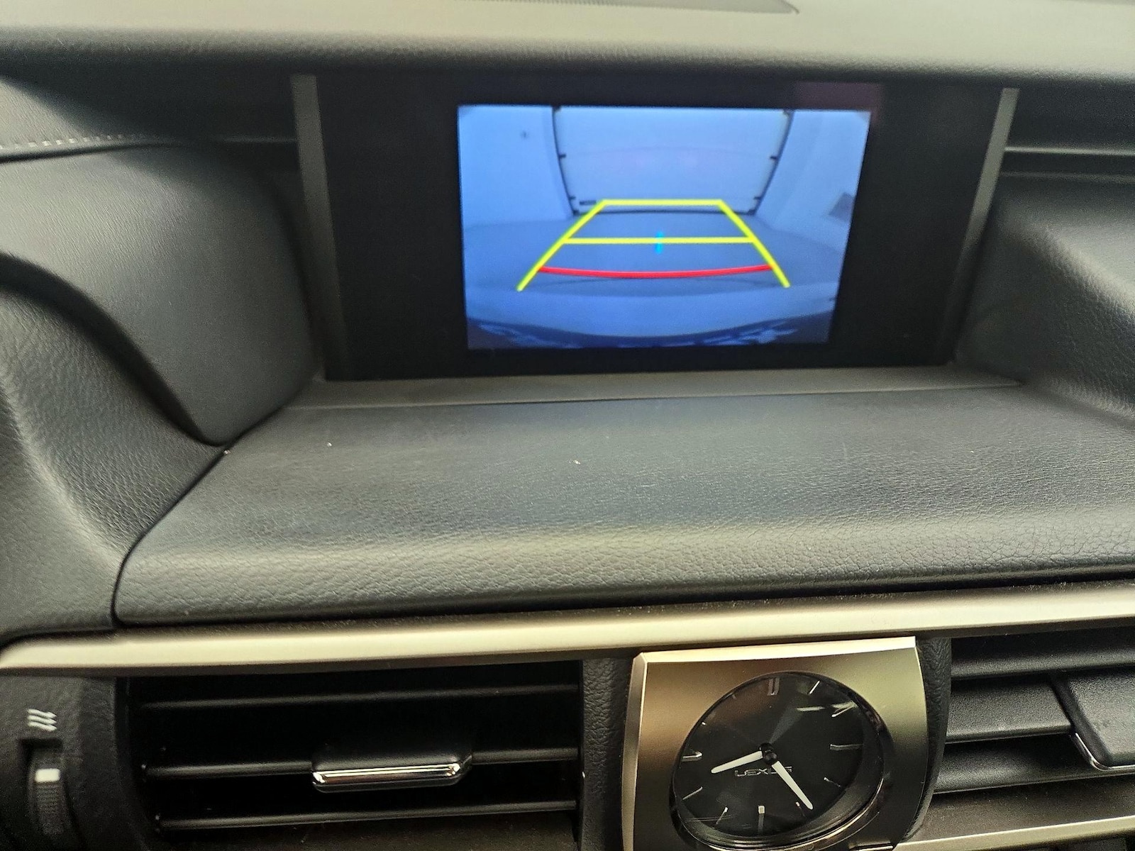 2020 Lexus IS 300 - Photo 16