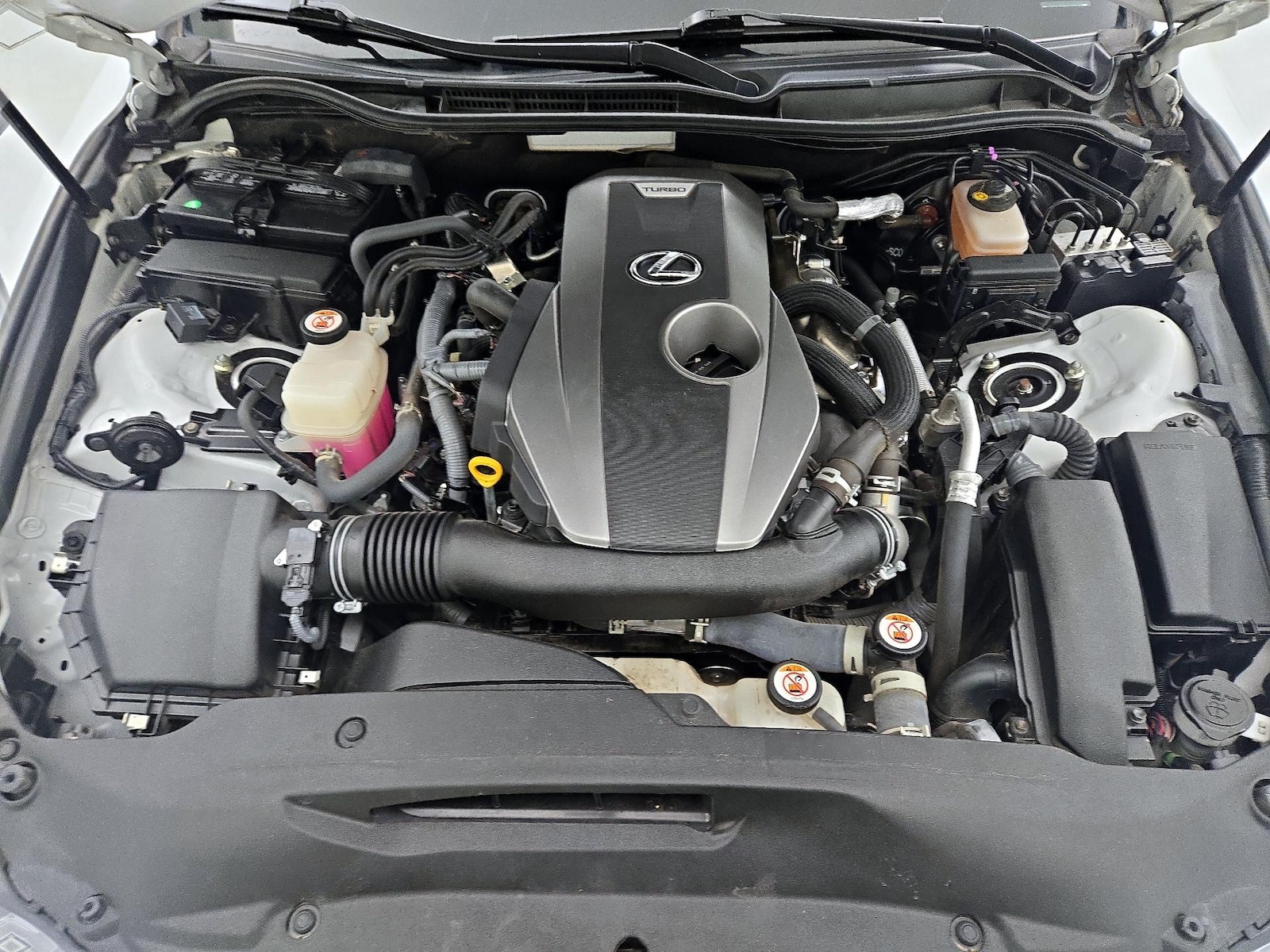 2020 Lexus IS 300 - Photo 24