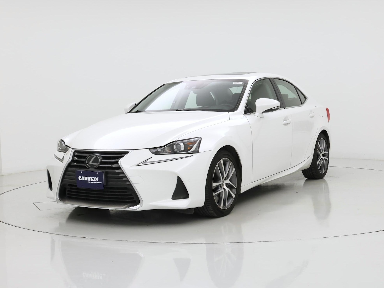 2020 Lexus IS 300 - Photo 5
