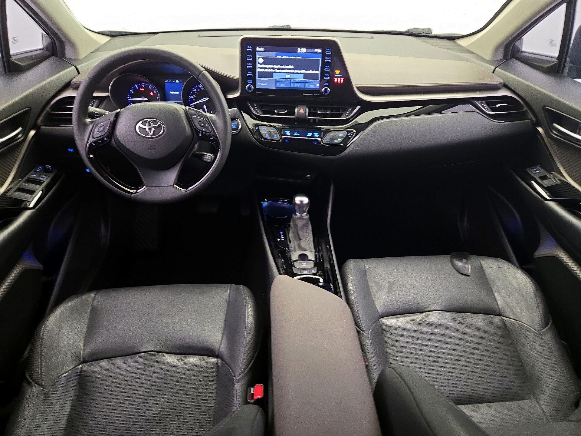 Thumbnail: 2022 Toyota C-HR - 9