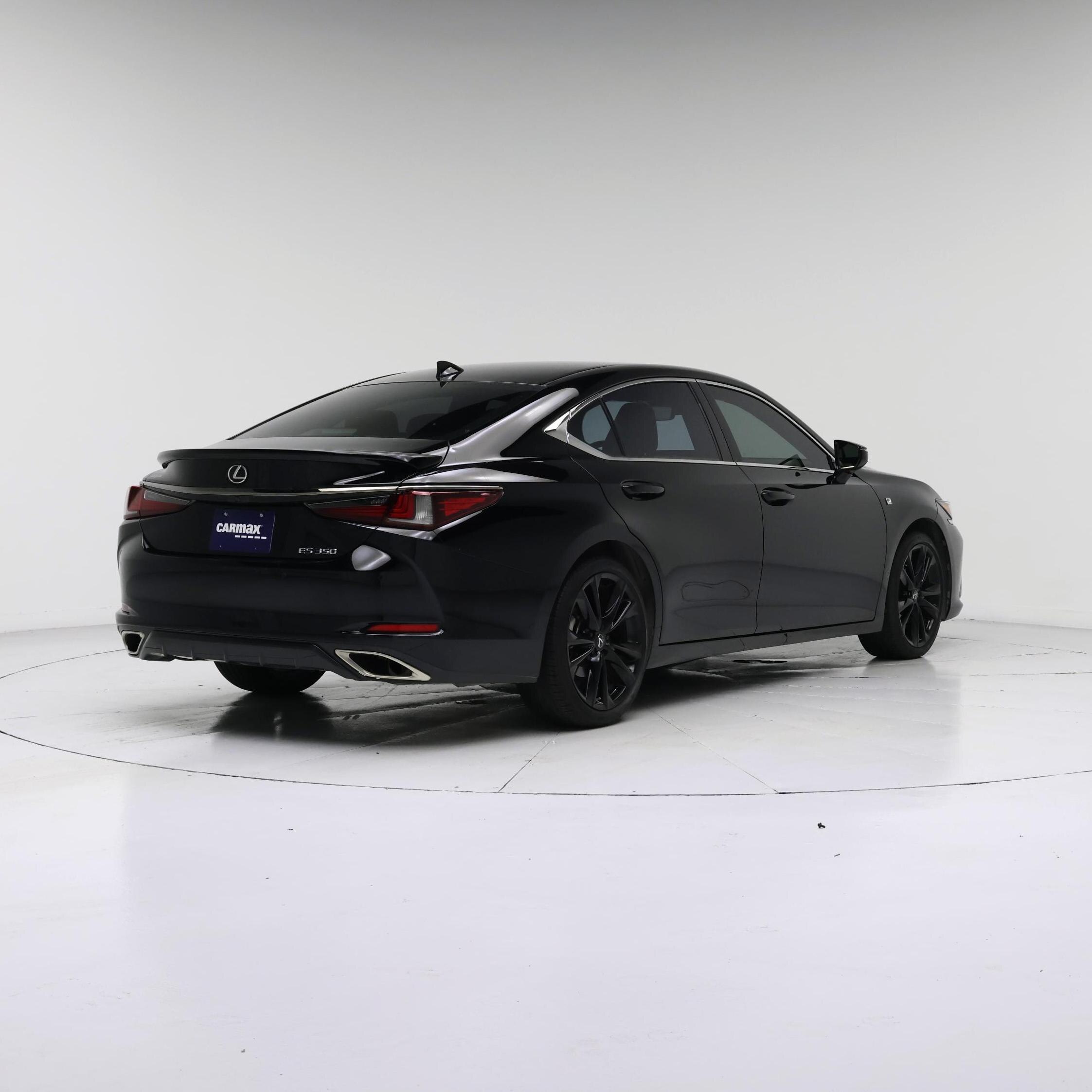 Thumbnail: 2022 Lexus ES - 8