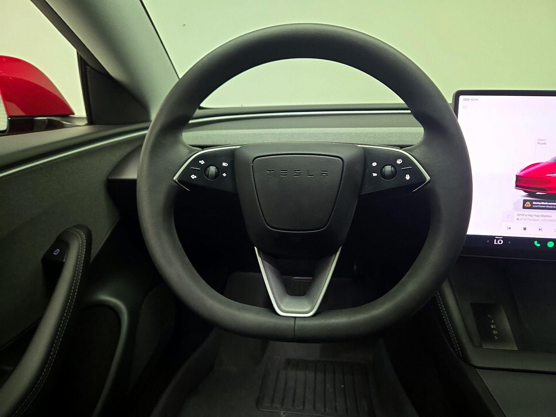 Thumbnail: 2025 Tesla Model 3 - 10