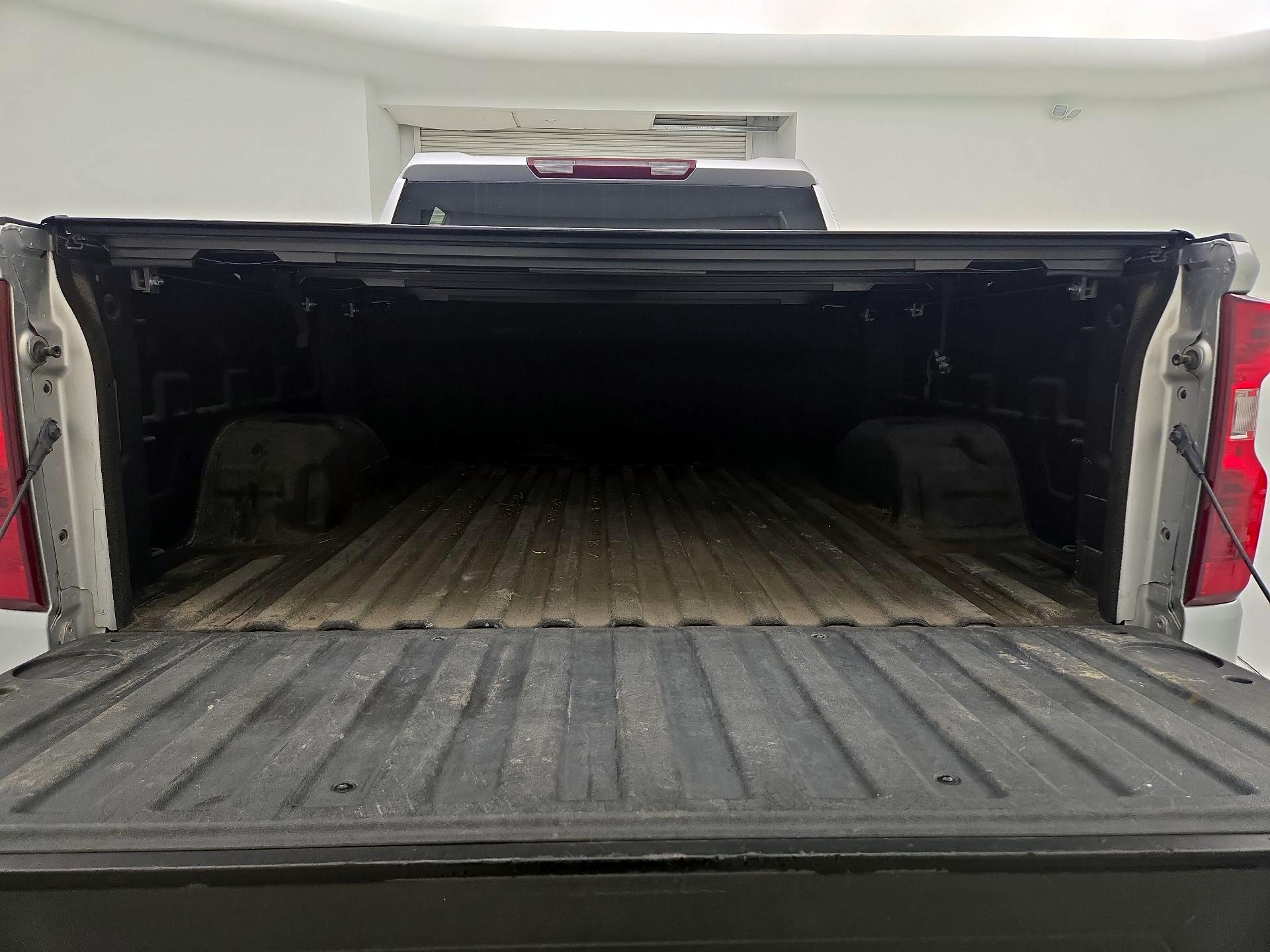 Thumbnail: 2021 Chevrolet Silverado 1500 - 20