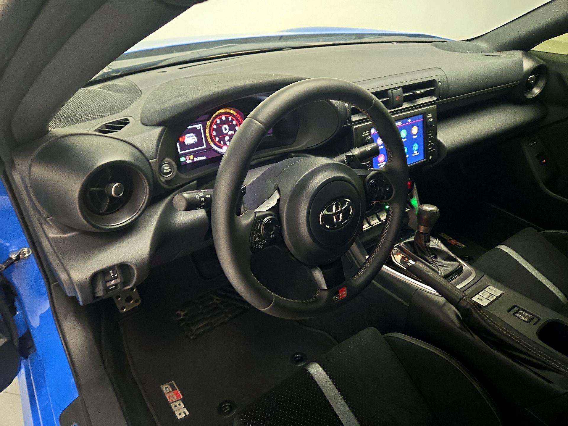 Thumbnail: 2024 Toyota GR86 - 9