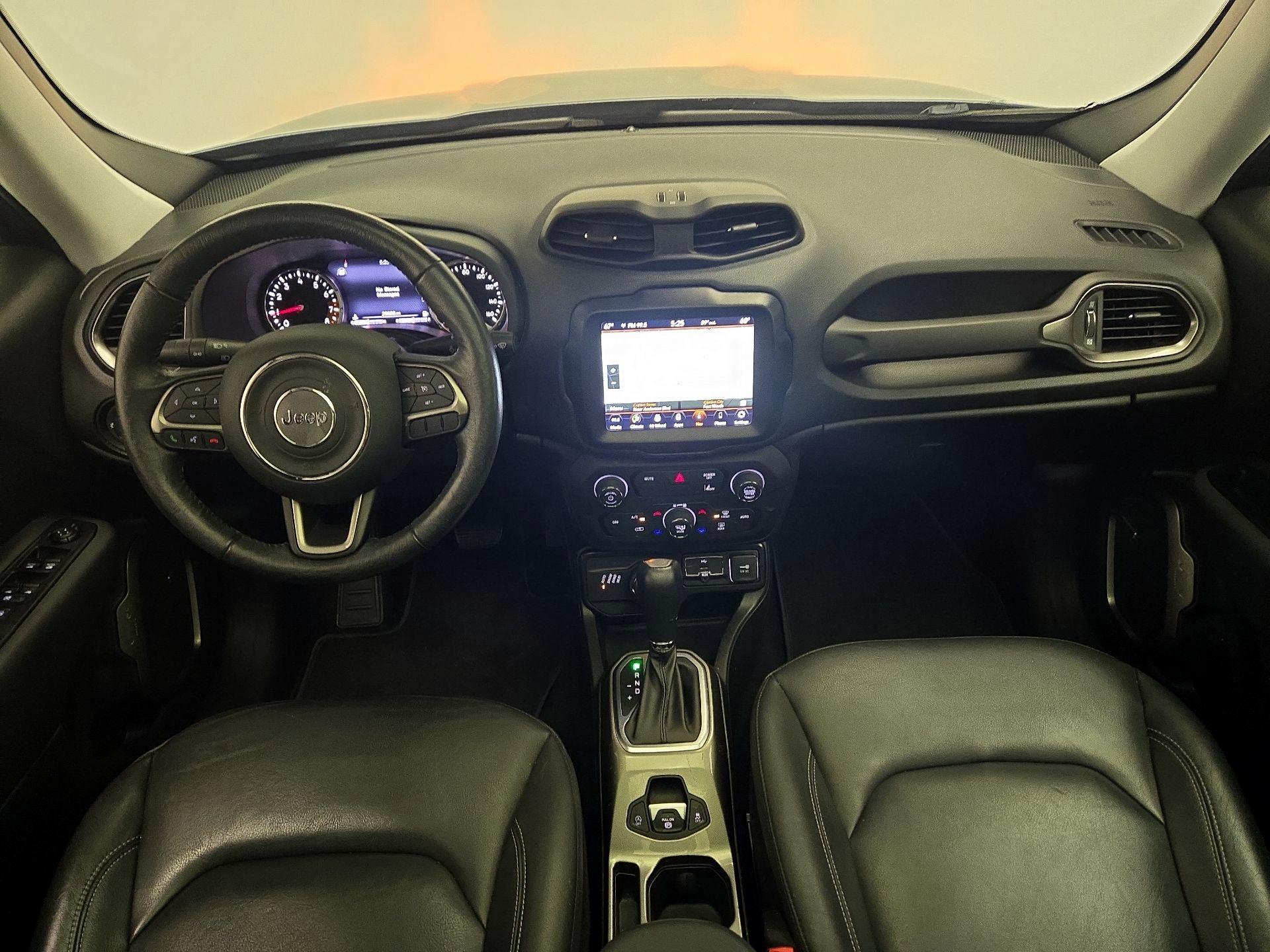 Thumbnail: 2021 Jeep Renegade - 9