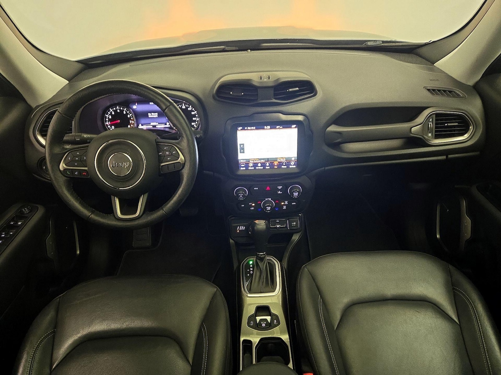 2021 Jeep Renegade Limited - Photo 10