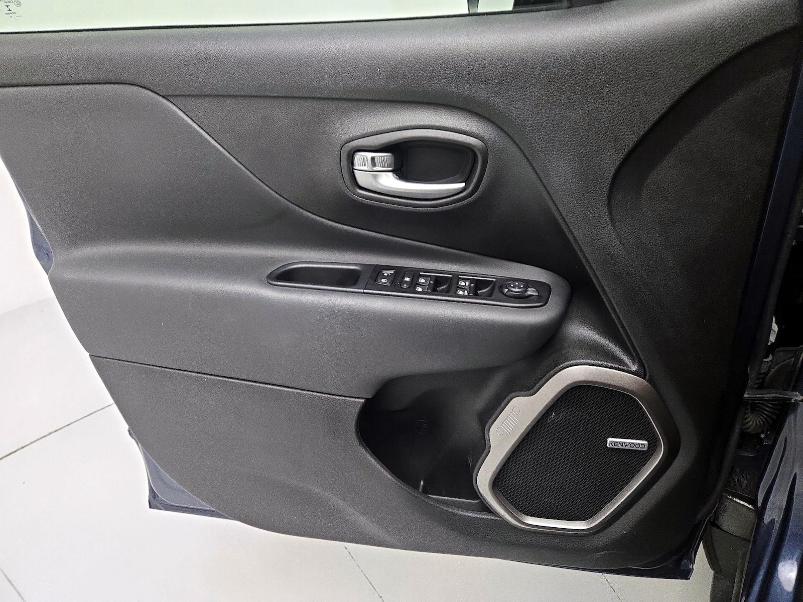 2021 Jeep Renegade Limited - Photo 13