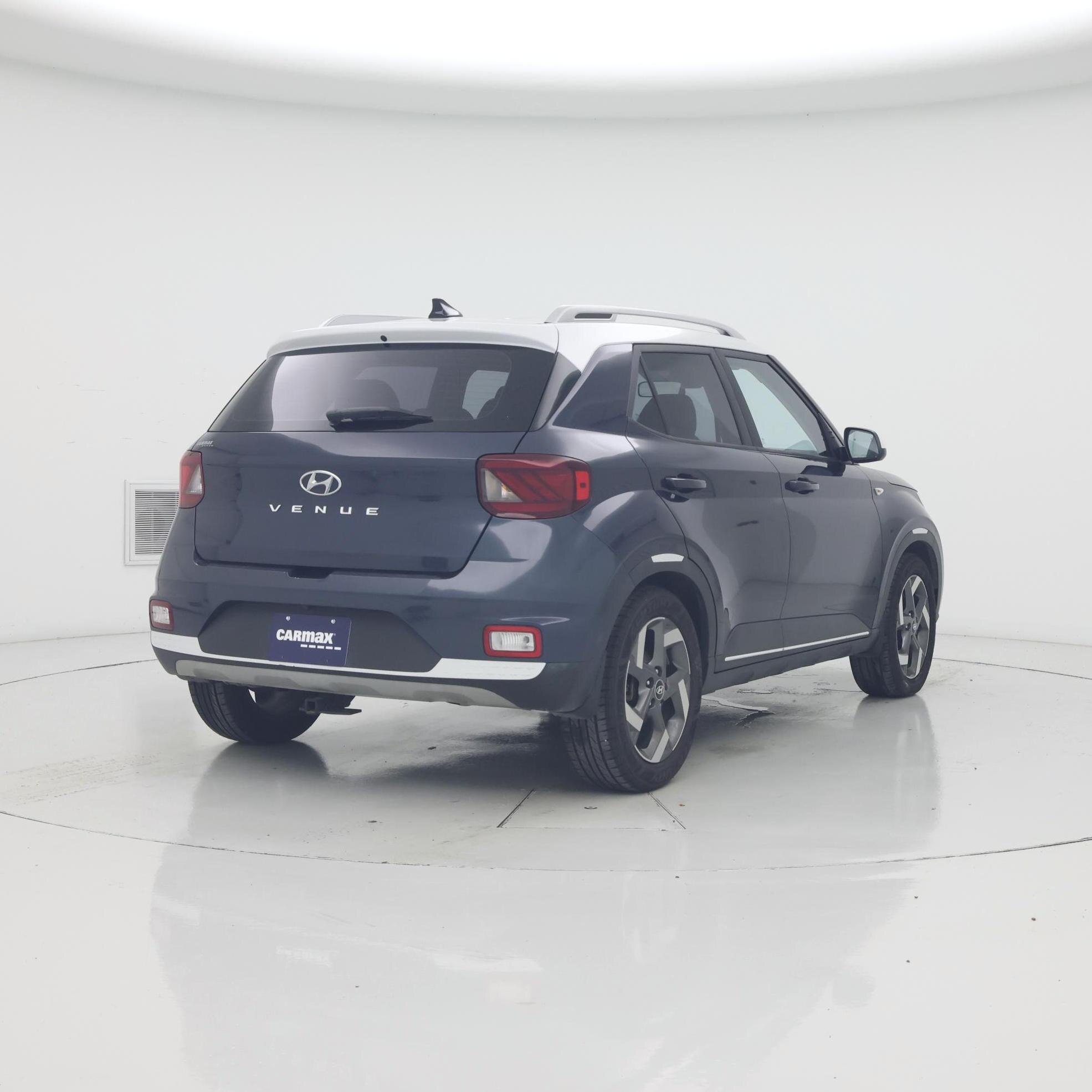 Thumbnail: 2022 Hyundai Venue - 8