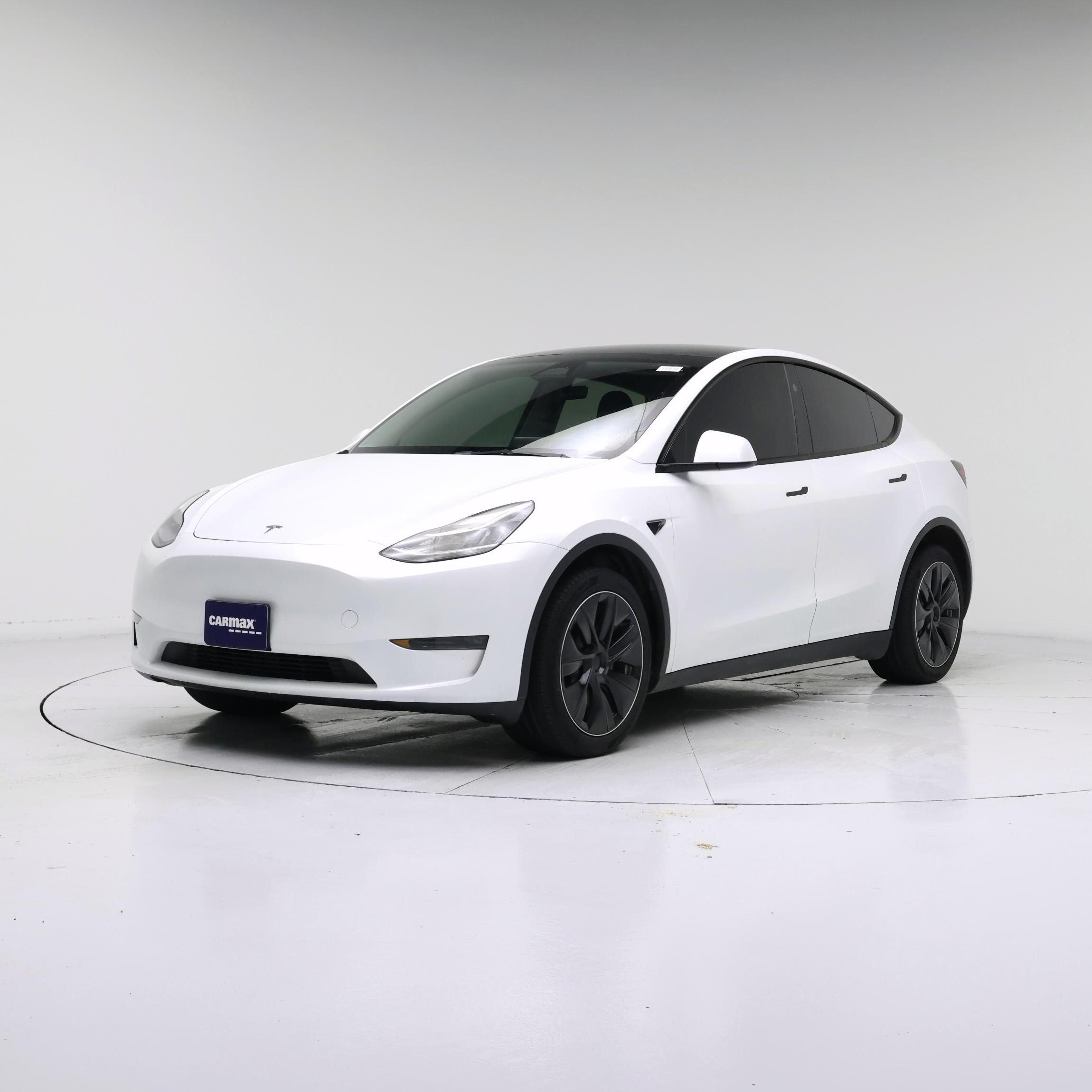 Thumbnail: 2023 Tesla Model Y - 4