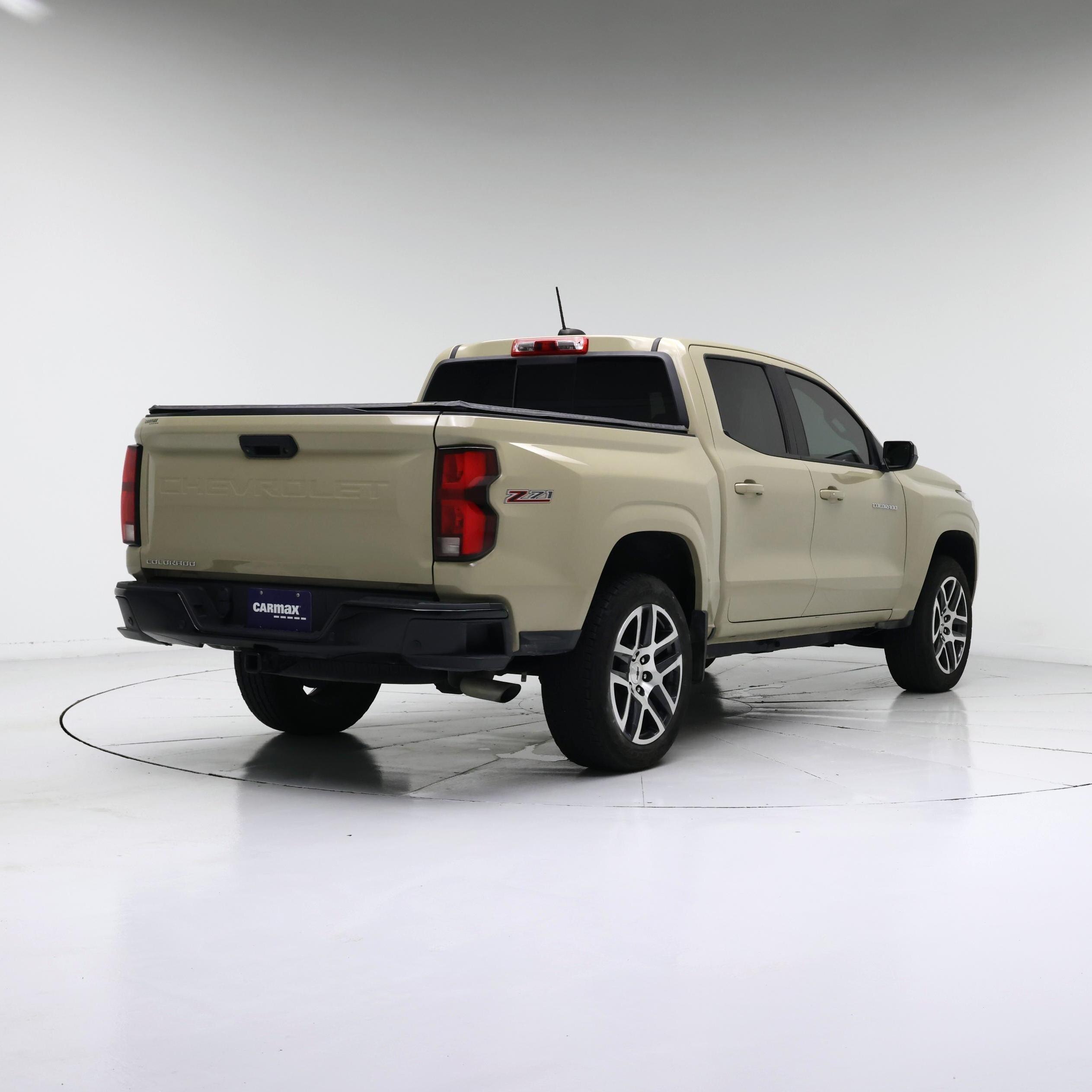 Thumbnail: 2024 Chevrolet Colorado - 8