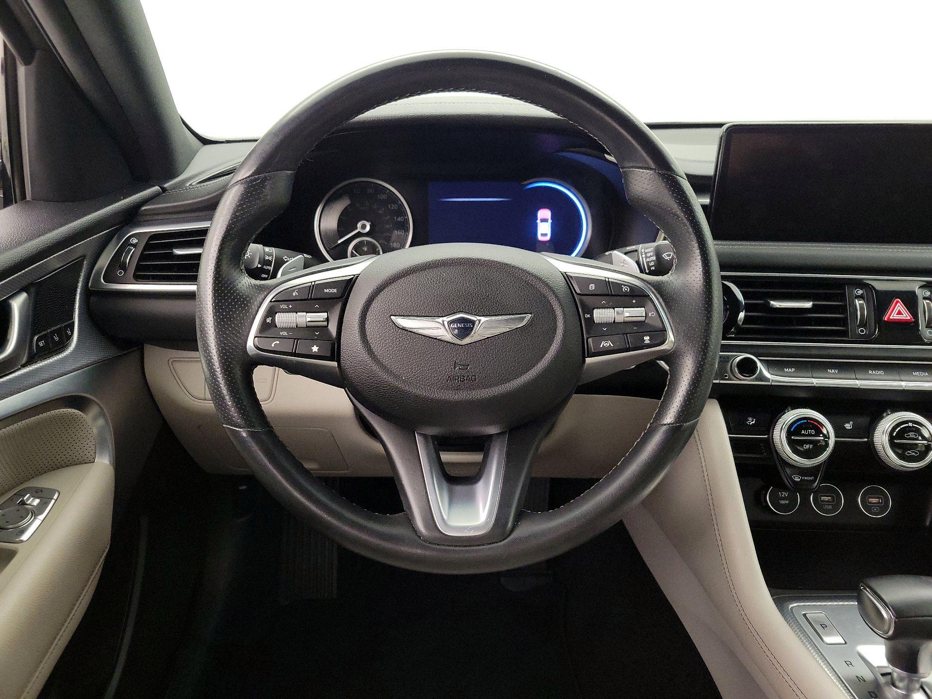 Thumbnail: 2022 Genesis G70 - 10