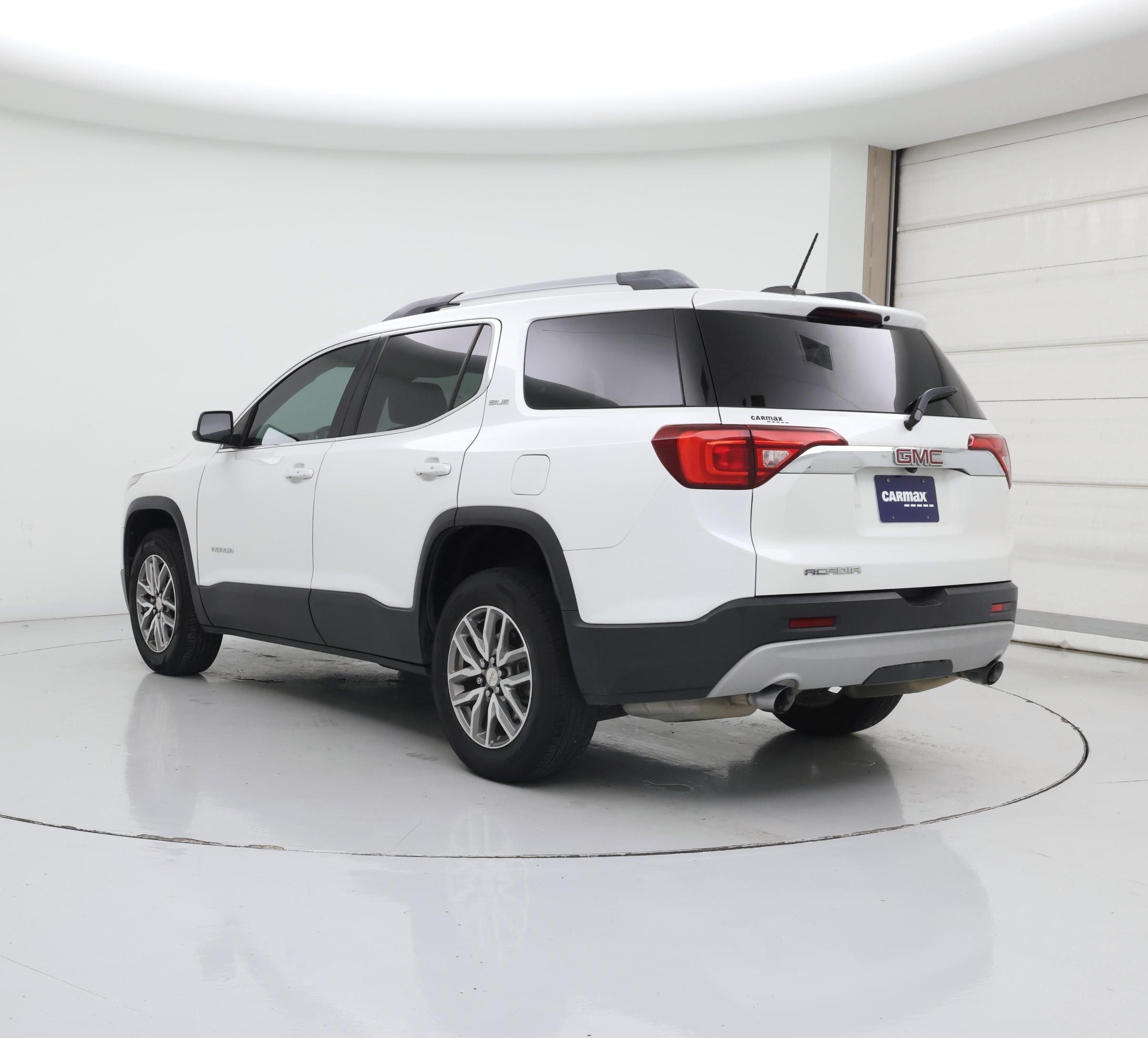Thumbnail: 2019 GMC Acadia - 2