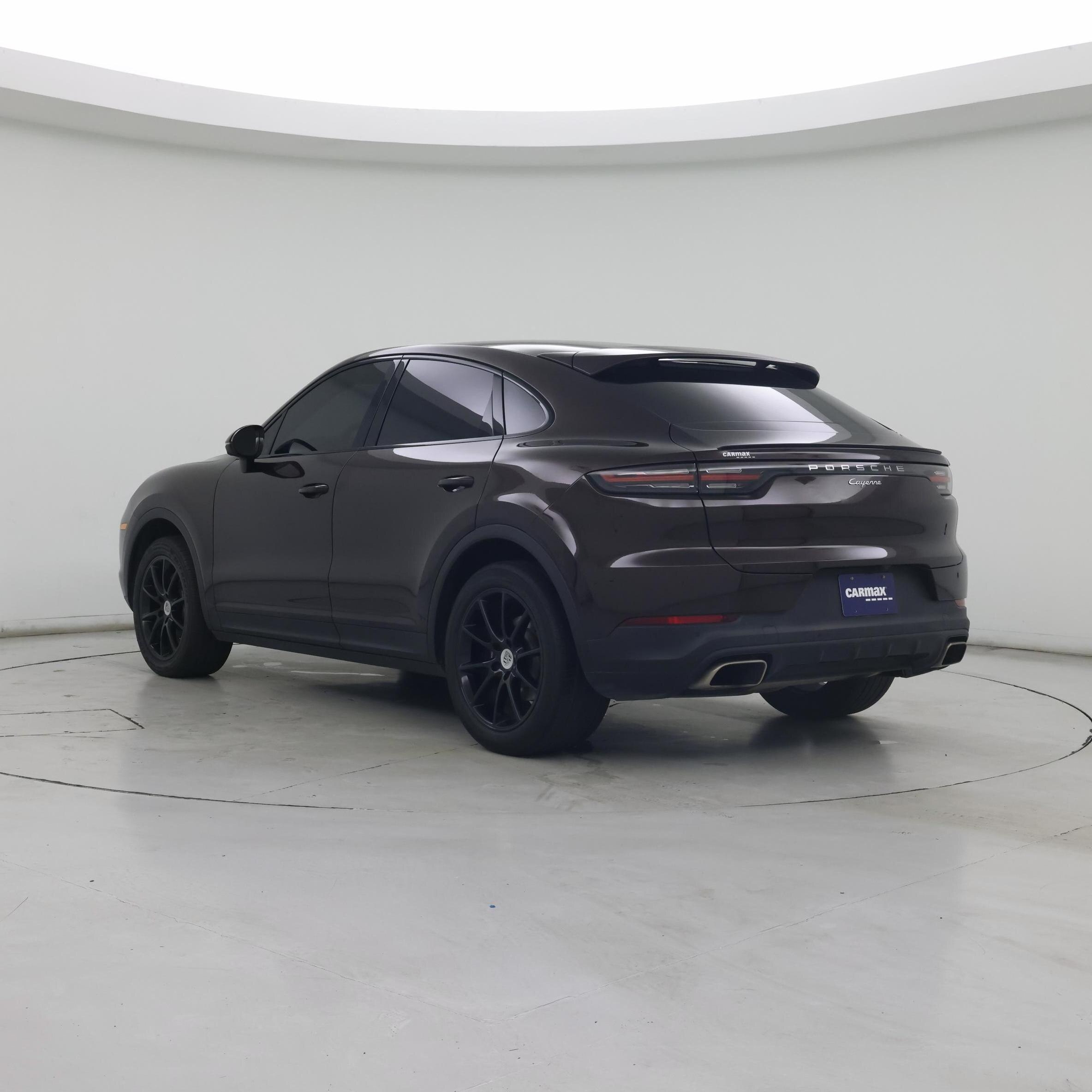 Thumbnail: 2021 Porsche Cayenne - 2