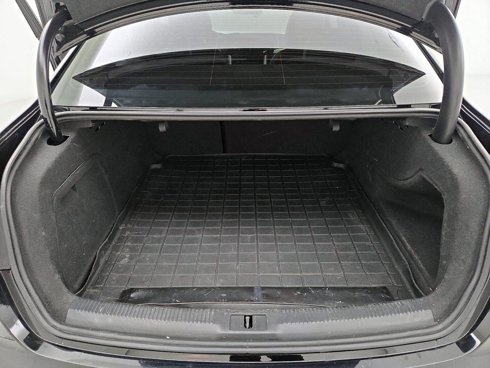 Thumbnail: 2015 Audi A4 - 19
