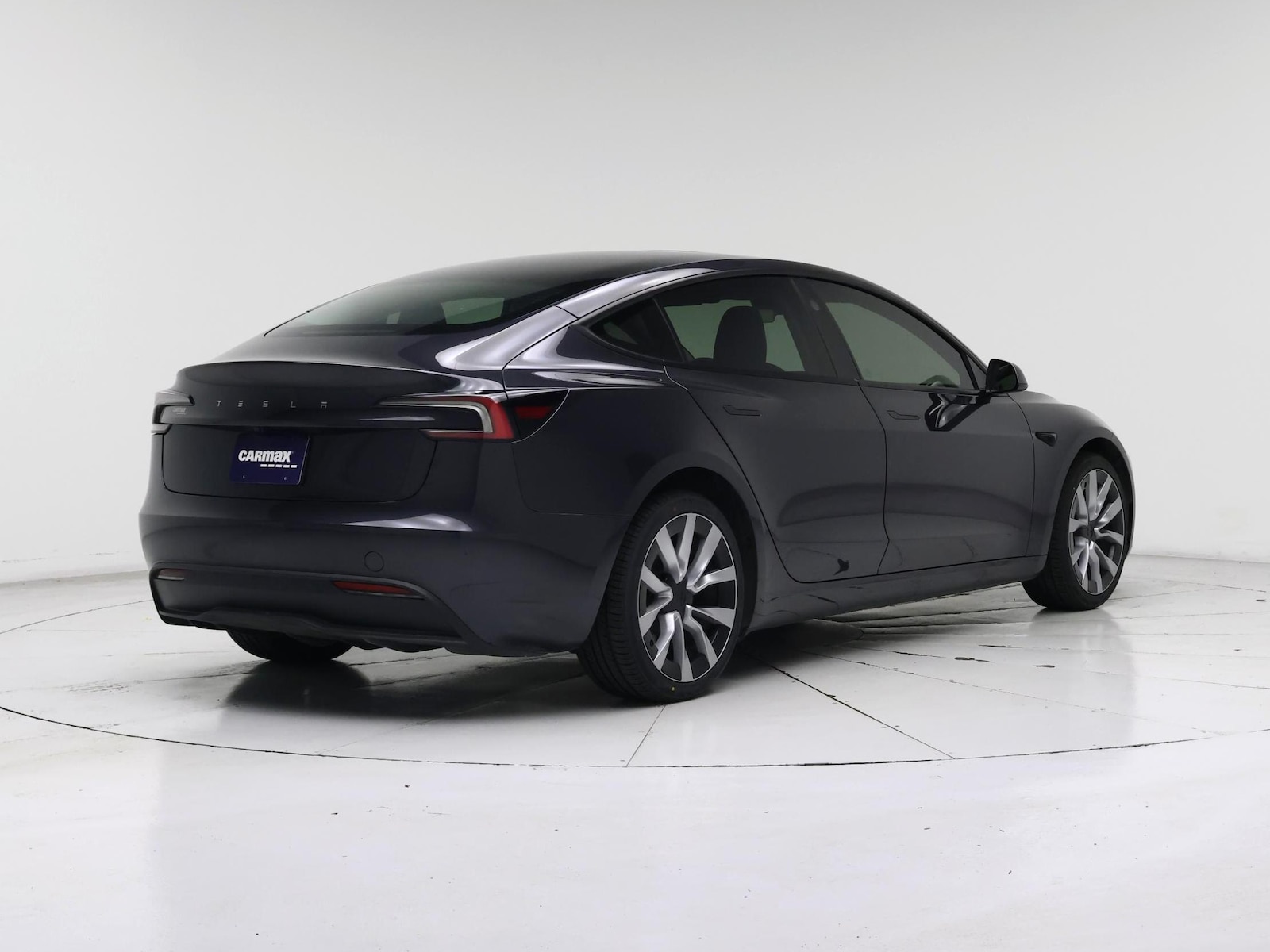 2025 Tesla Model 3 Long Range - Photo 9