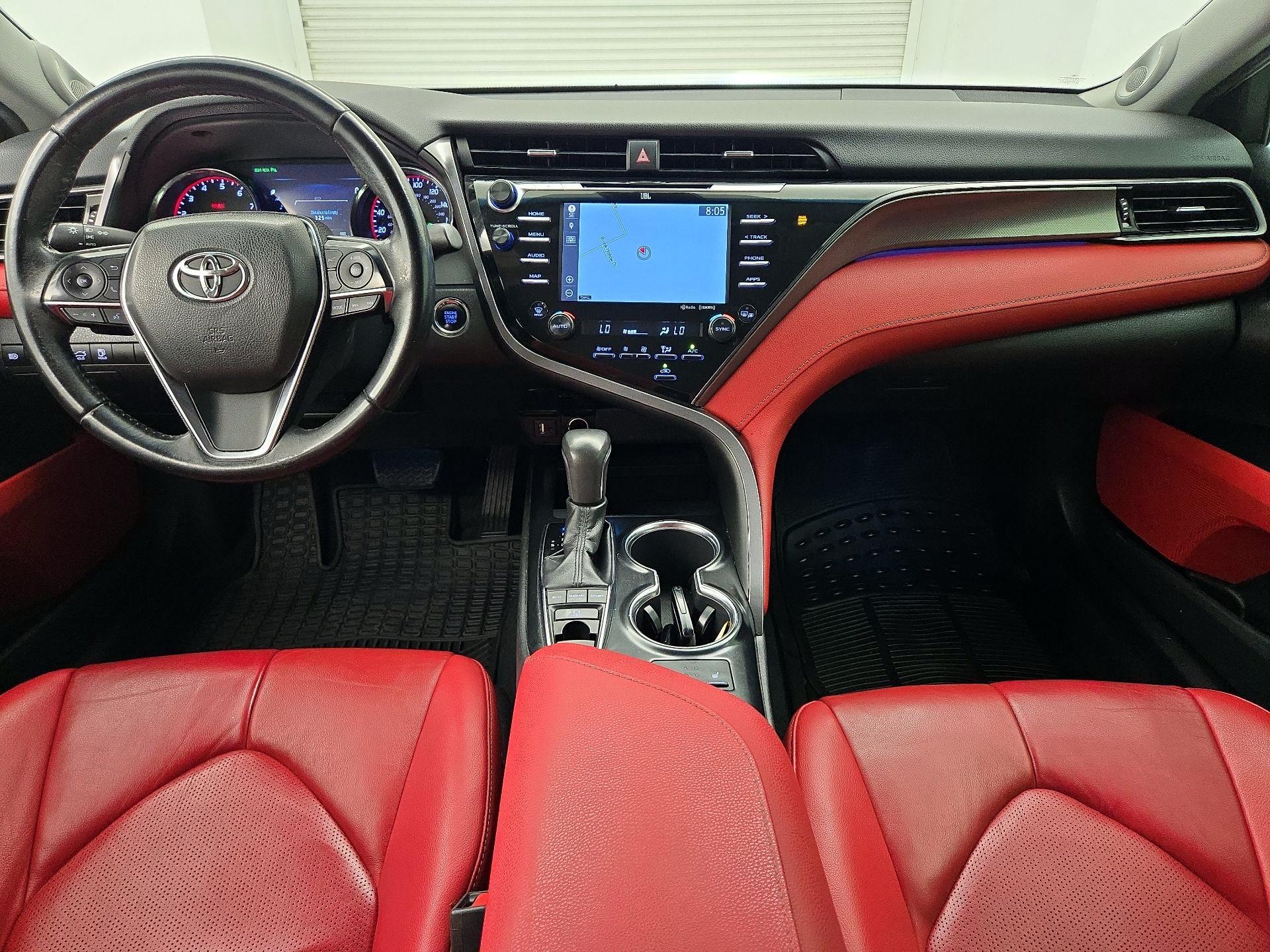 Thumbnail: 2019 Toyota Camry - 9