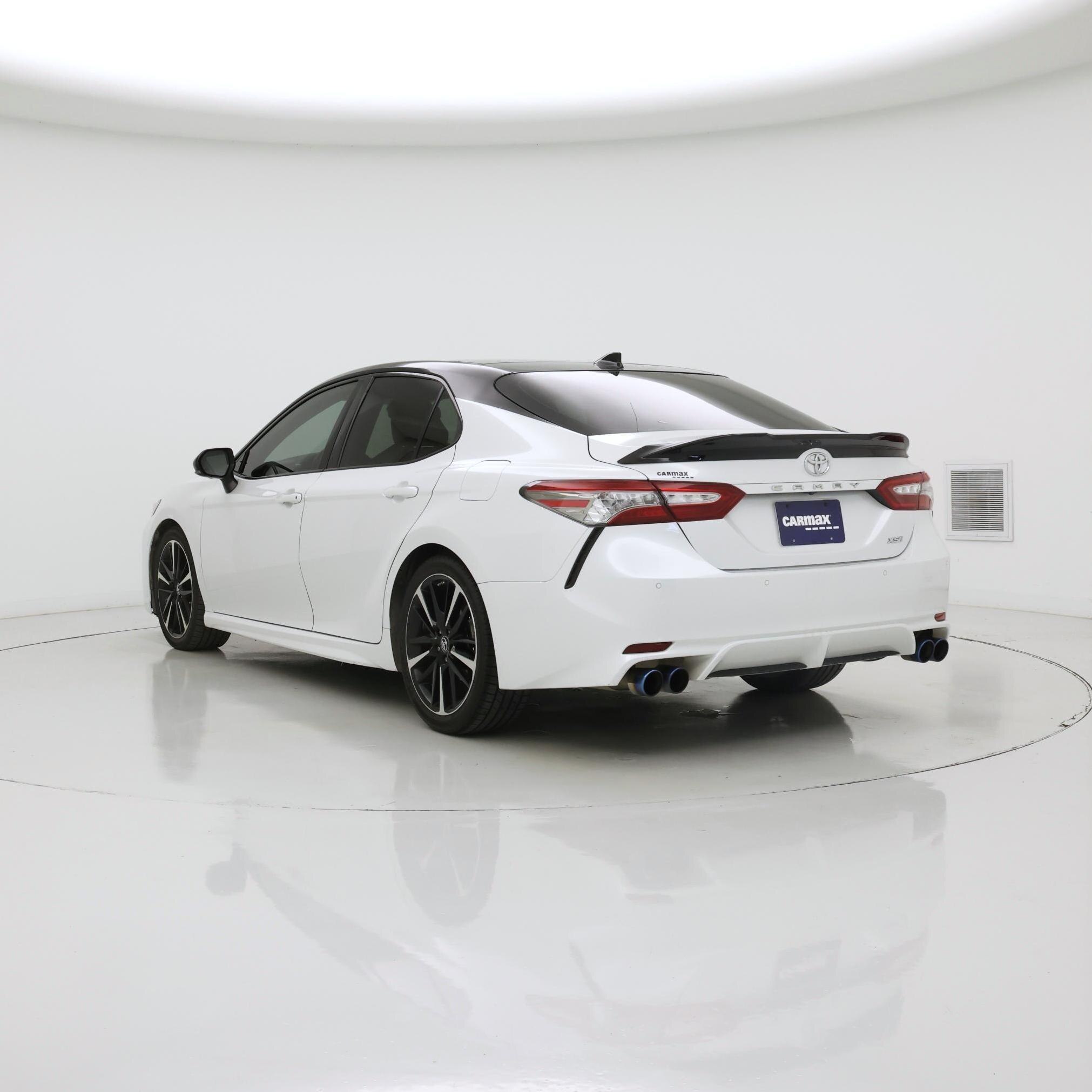 Thumbnail: 2019 Toyota Camry - 2