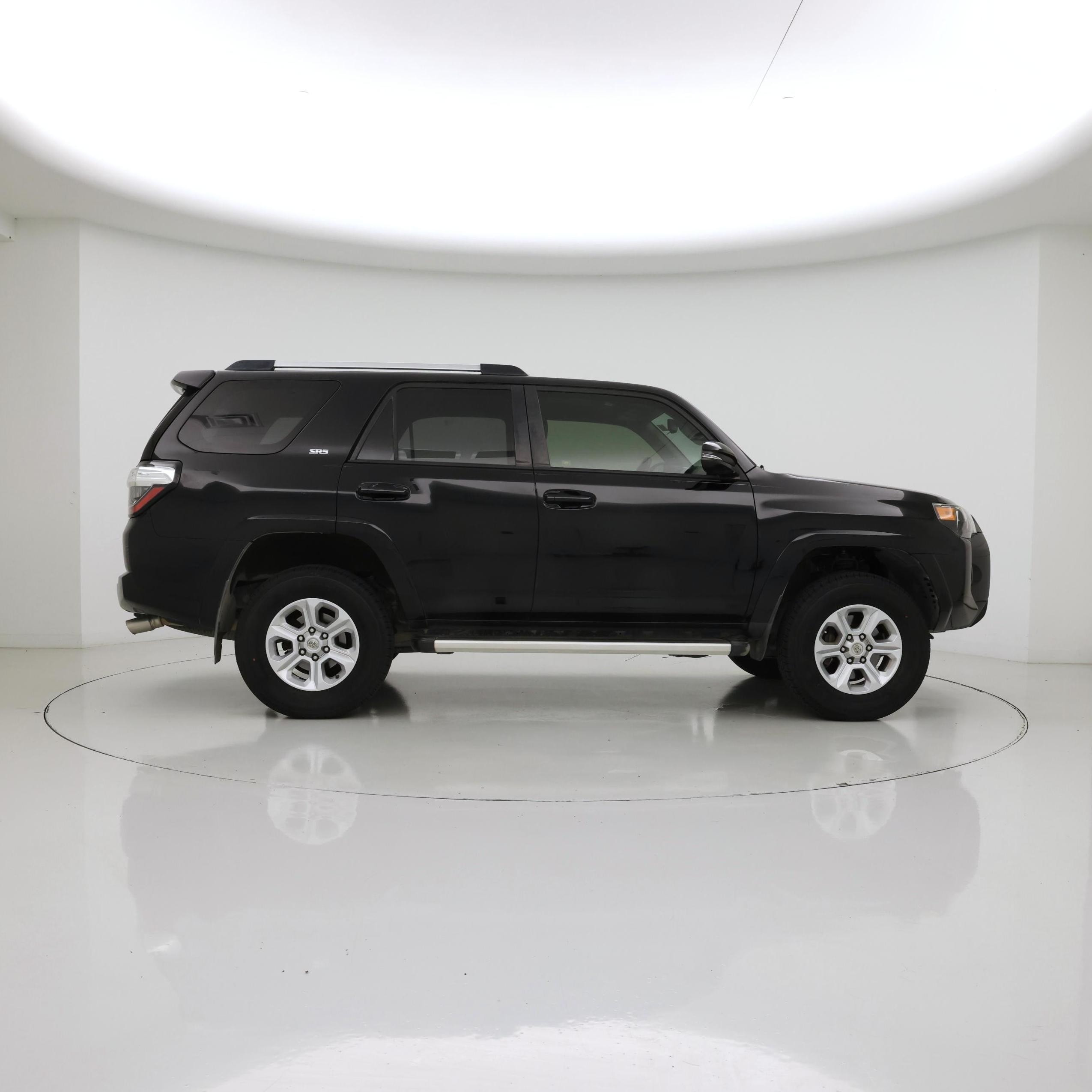 Thumbnail: 2019 Toyota 4Runner - 7