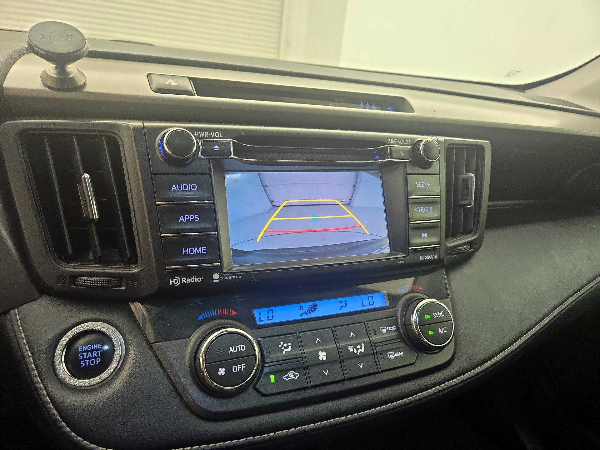 Thumbnail: 2018 Toyota RAV4 - 14