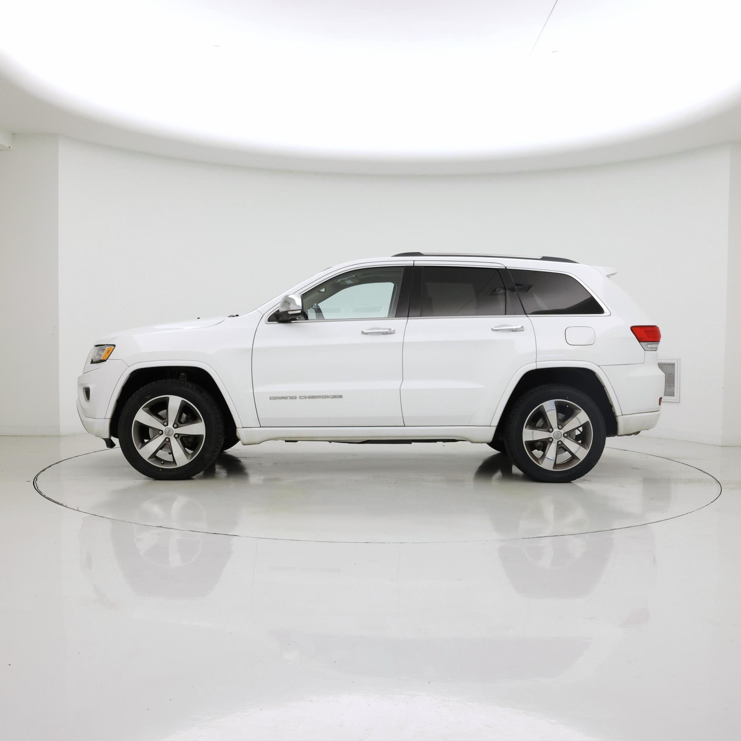 Thumbnail: 2016 Jeep Grand Cherokee - 3