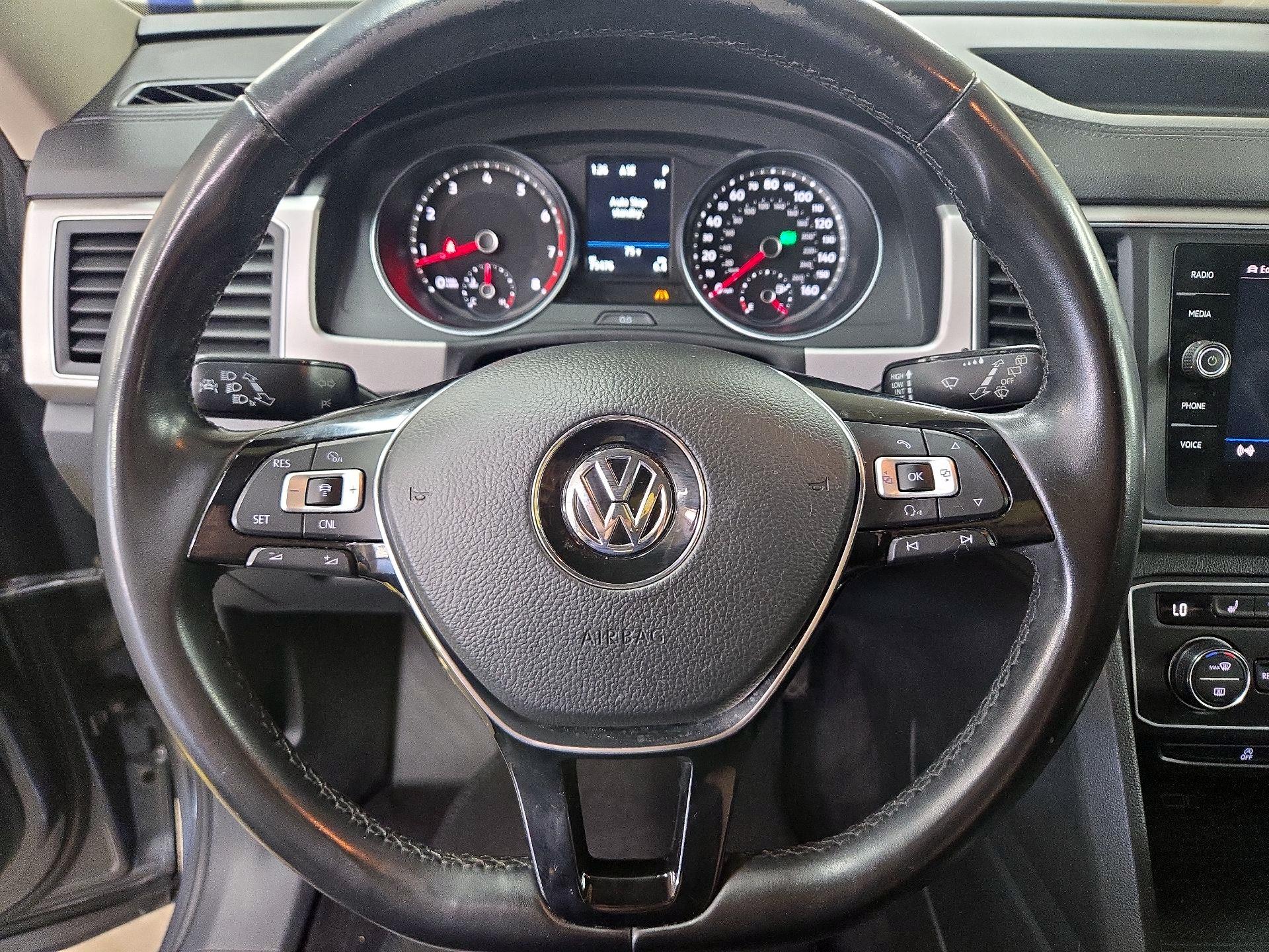 Thumbnail: 2018 Volkswagen Atlas - 10